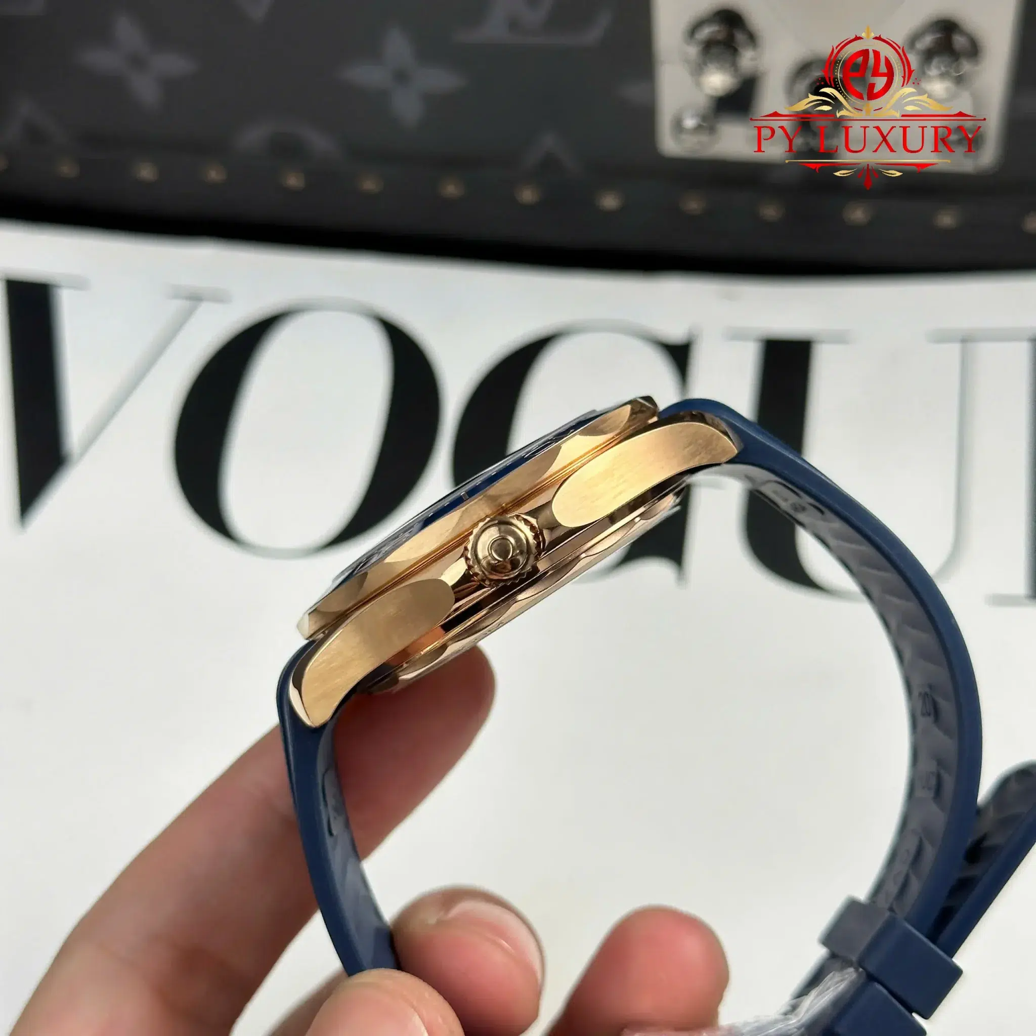 Omega Seamaster Diver 300M Blue Dial Sedna Gold Rubber Strap 1:1 Best Replica VSF 42mm - Image 6