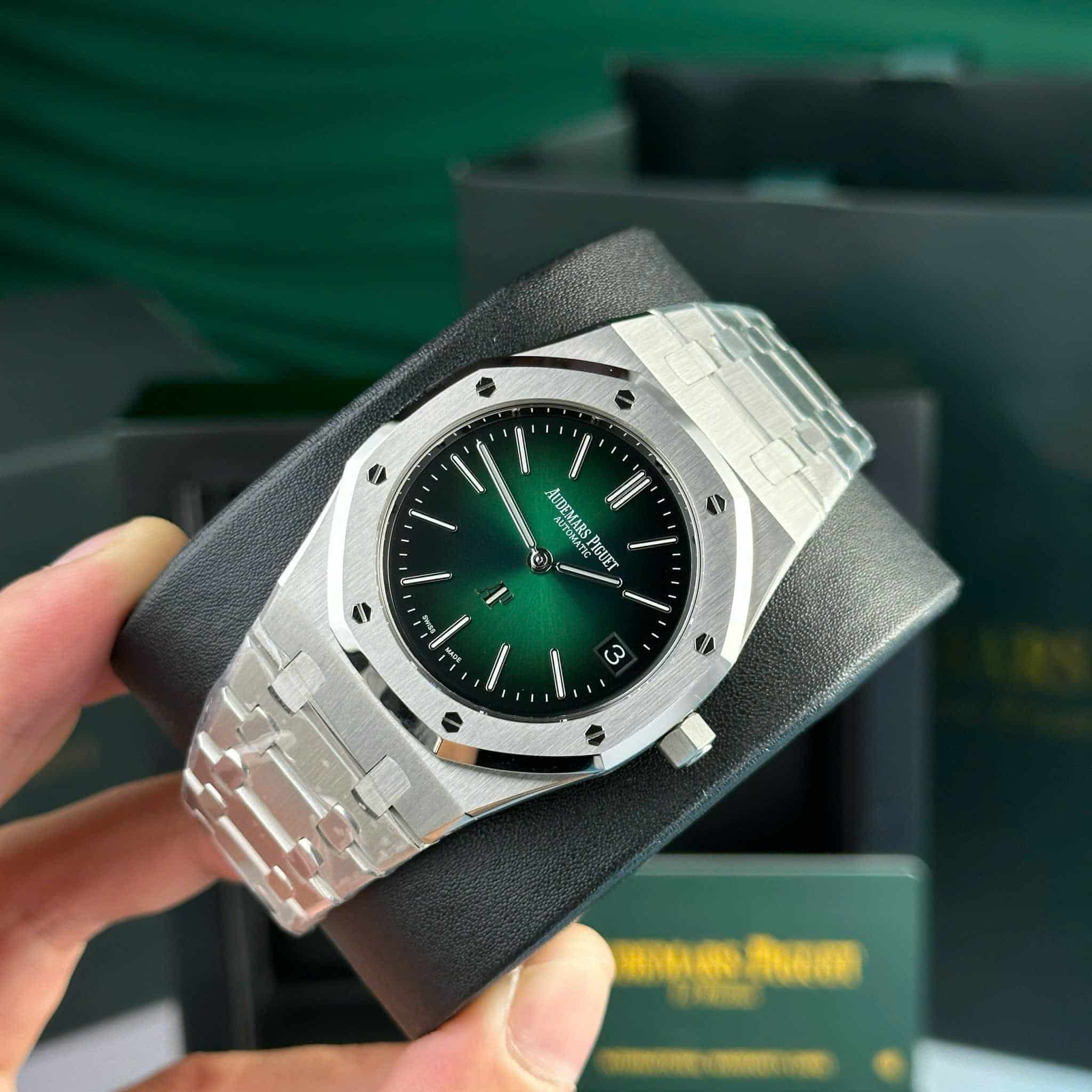 Audemars Piguet Royal Oak 16202PT Smoked Green Dial Best Replica ZF 39mm - Image 2