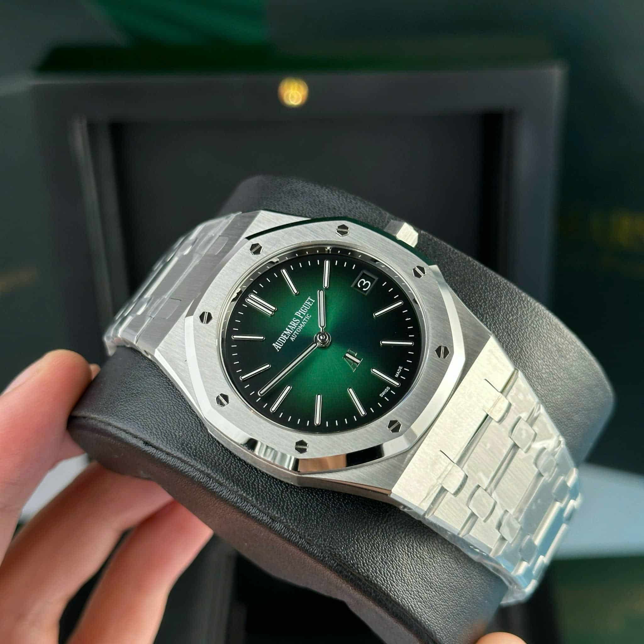 Audemars Piguet Royal Oak 16202PT Smoked Green Dial Best Replica ZF 39mm - Image 3