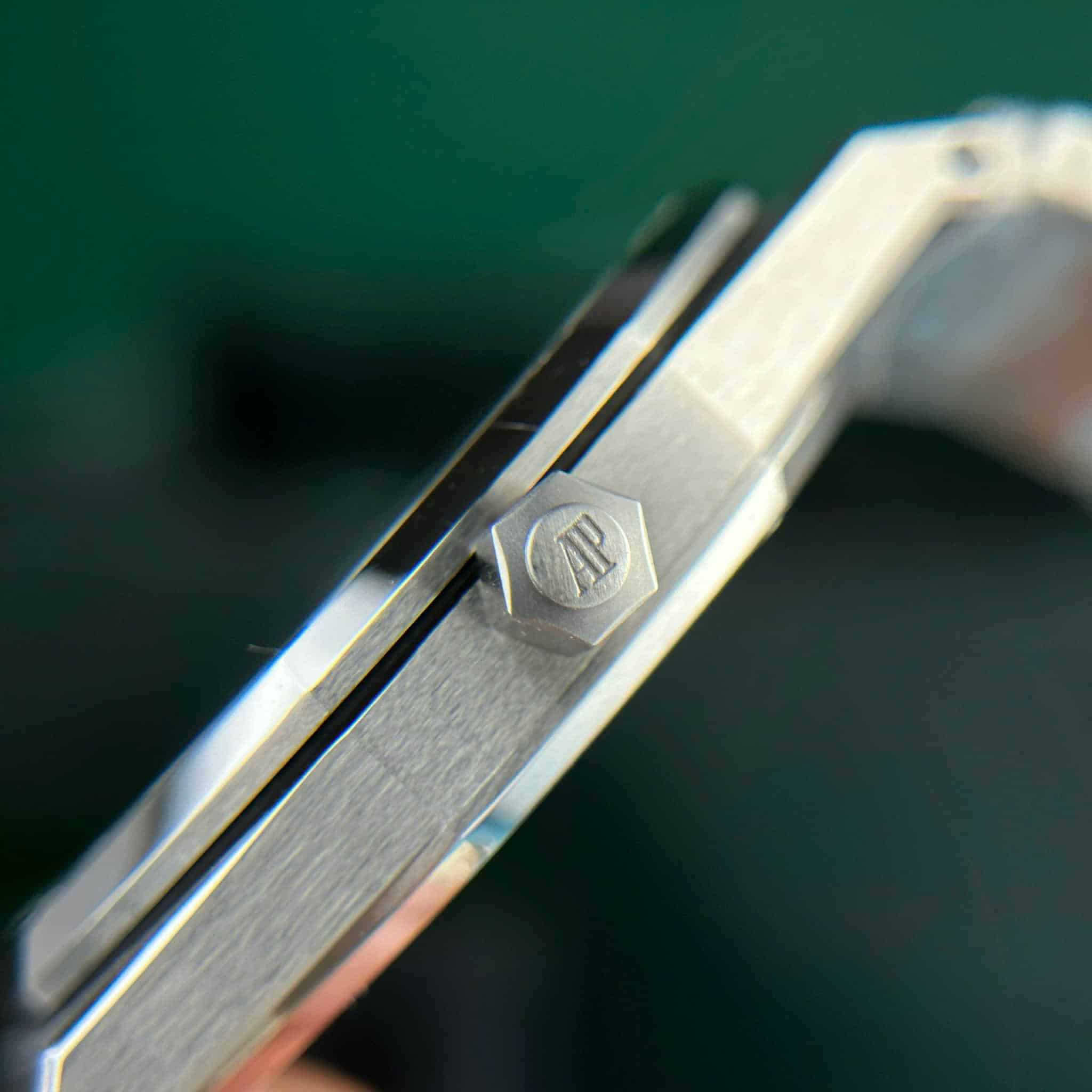 Audemars Piguet Royal Oak 16202PT Smoked Green Dial Best Replica ZF 39mm - Image 7