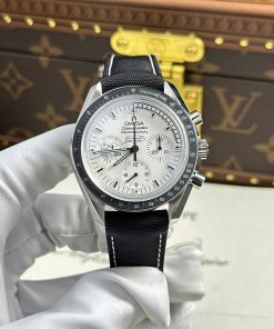 Omega Speedmaster Apollo 13 Silver Snoopy Award White Dial Textile Strap Replica 42mm