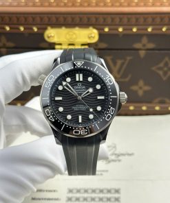 Omega Seamaster Diver 300M Black Ceramic Black Dial Rubber Strap Best Replica VSF 43.5mm