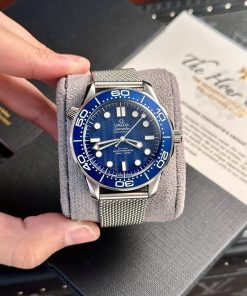 Omega Seamaster Diver 300M James Bond 60th Anniversary Blue Dial Best Replica VSF 42mm