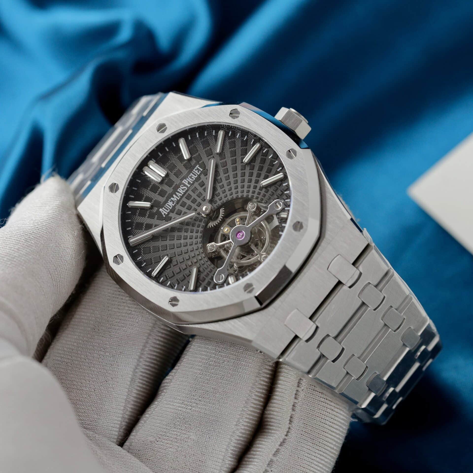 Audemars Piguet Royal Oak Flying Tourbillon 26730ST Grey Dial Best Replica R8F 41mm - Image 2