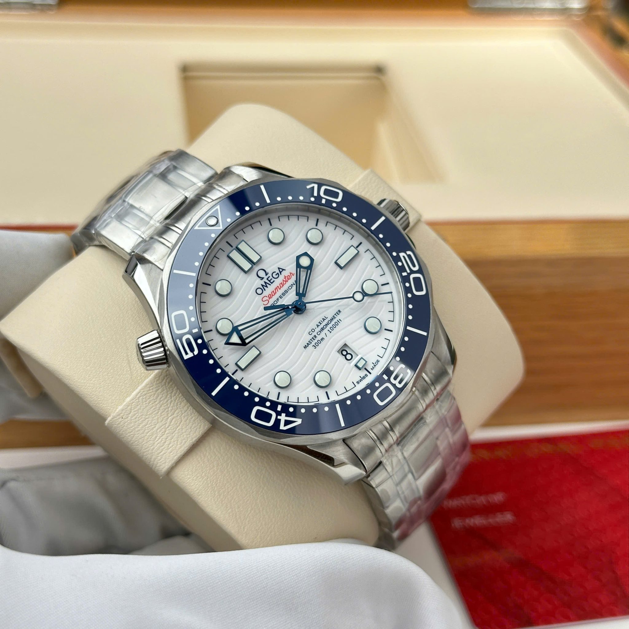 Omega Seamaster Diver 300M Tokyo 2020 White Dial Blue Ceramic Bezel Super Clone 42mm - Image 3