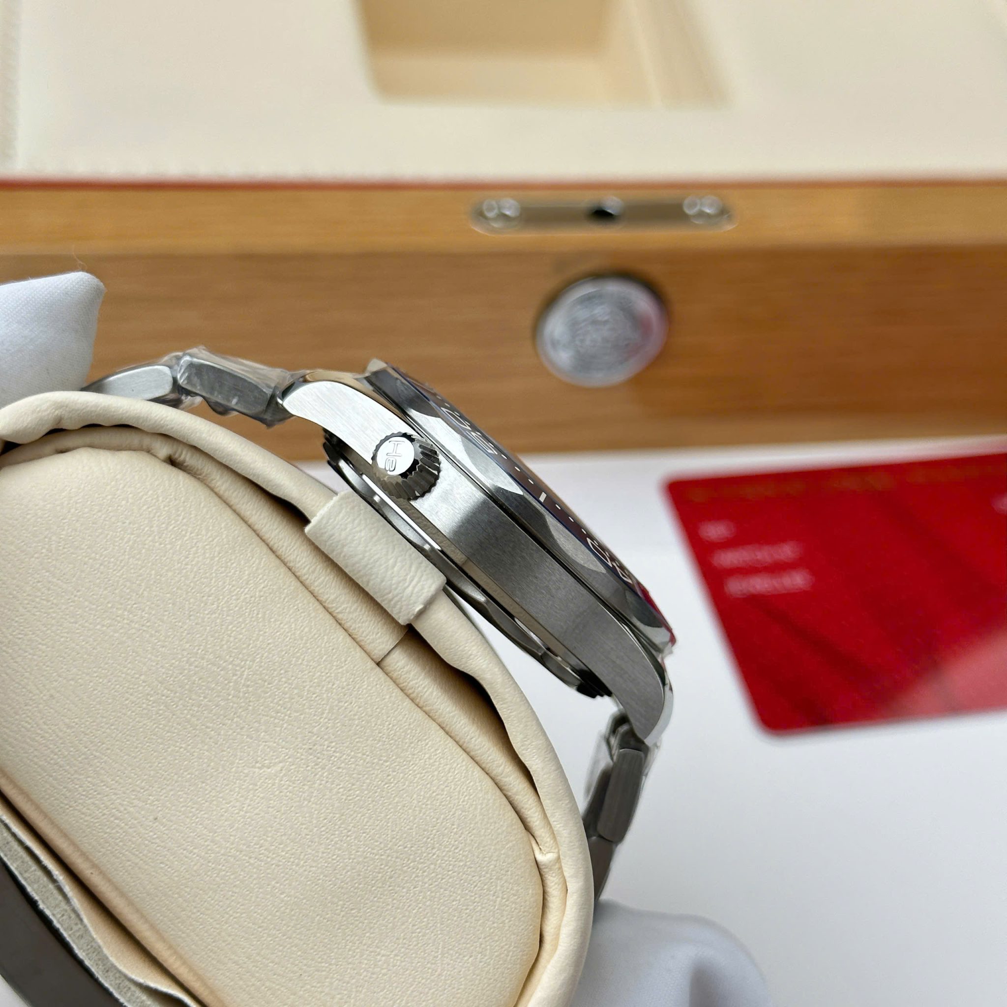 Omega Seamaster Diver 300M Tokyo 2020 White Dial Blue Ceramic Bezel Super Clone 42mm - Image 5