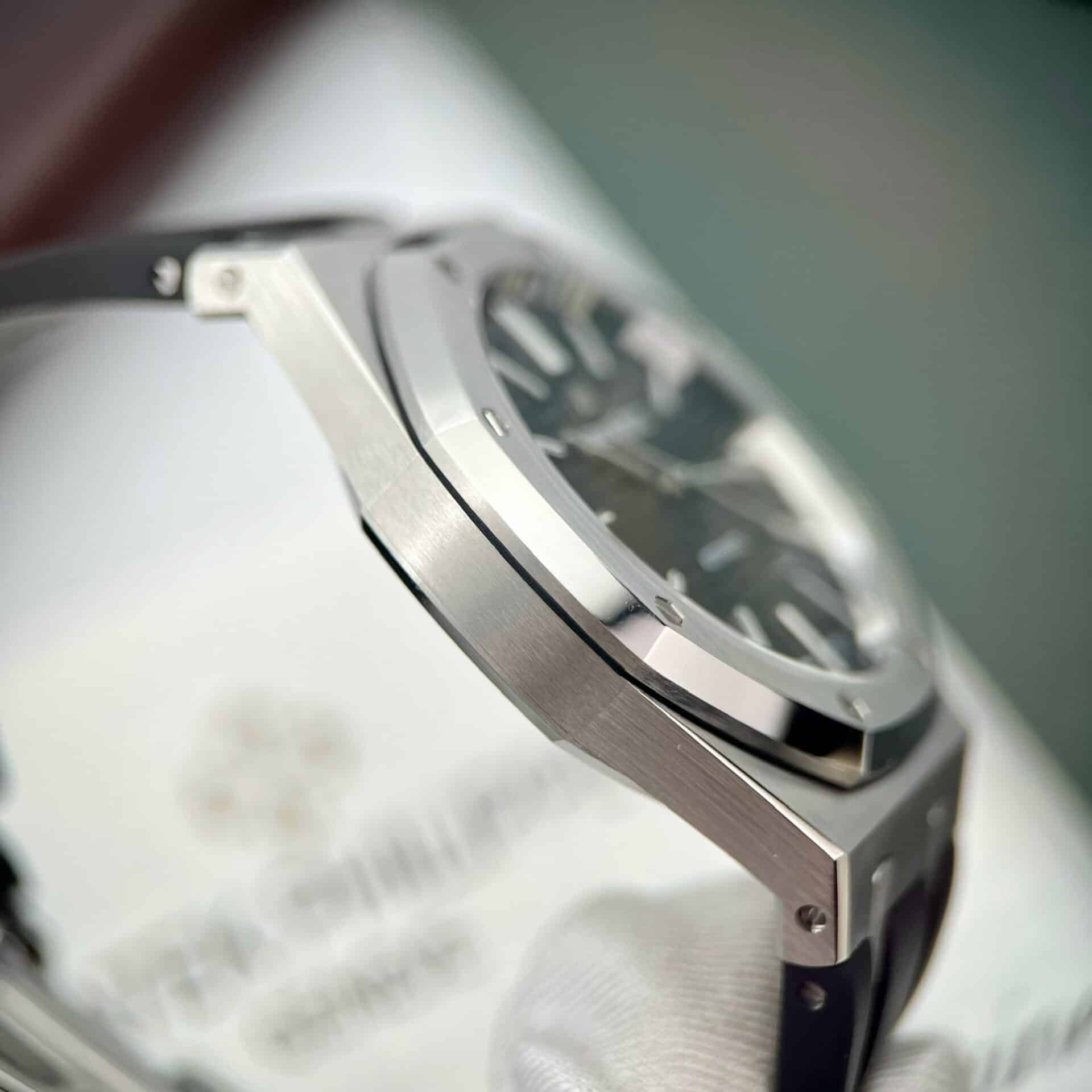 Audemars Piguet Royal Oak 15400ST Rubber Strap Black Dial Best Replica APS Factory 41mm - Image 8