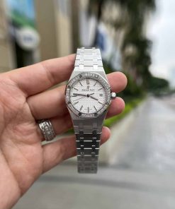 Audemars Piguet Royal Oak Lady White Dial Diamond Bezel Replica 34mm