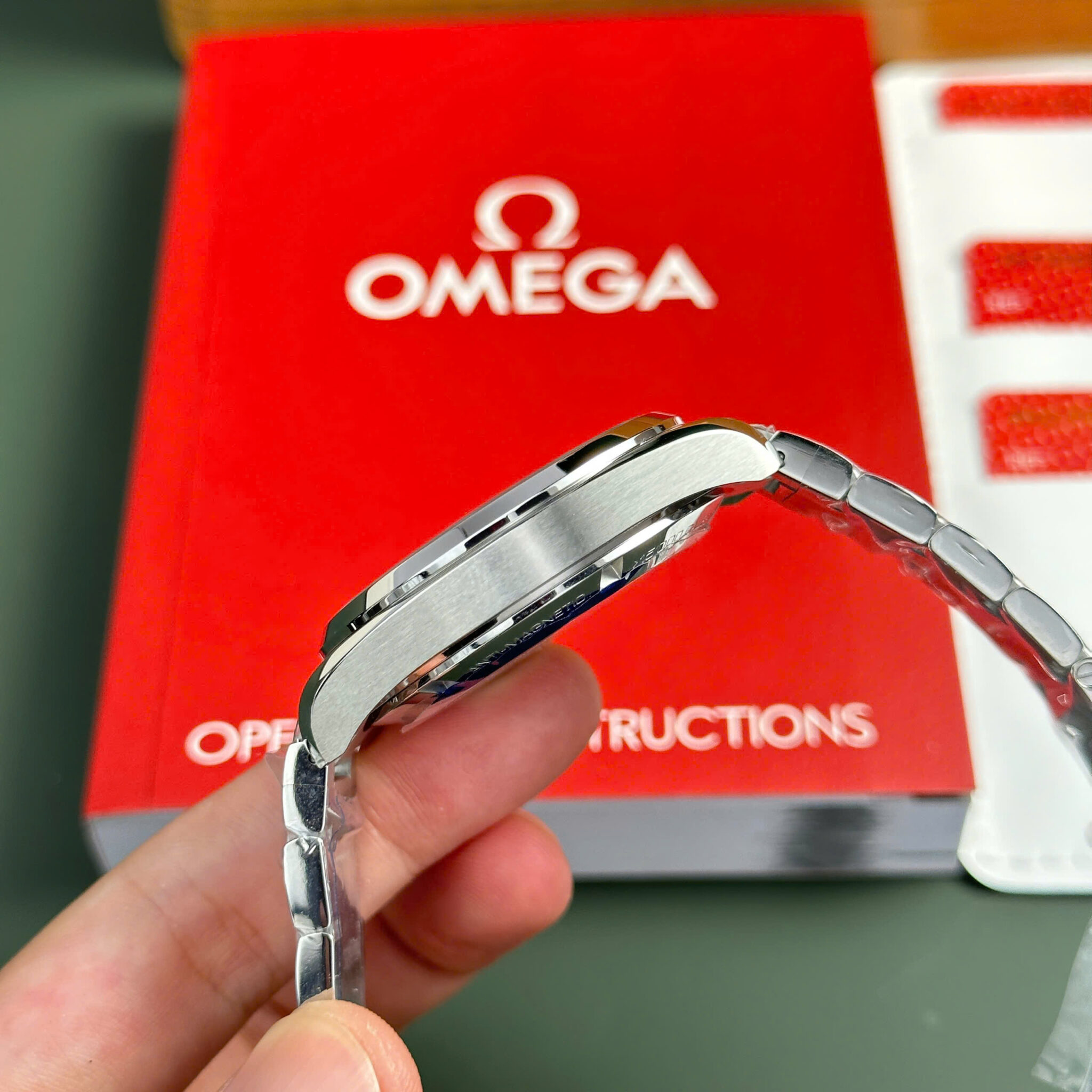 Omega Seamaster Aqua Terra 231.10.42.21.02.004 White Dial 1:1 Best Replica VSF 41.5mm - Image 5