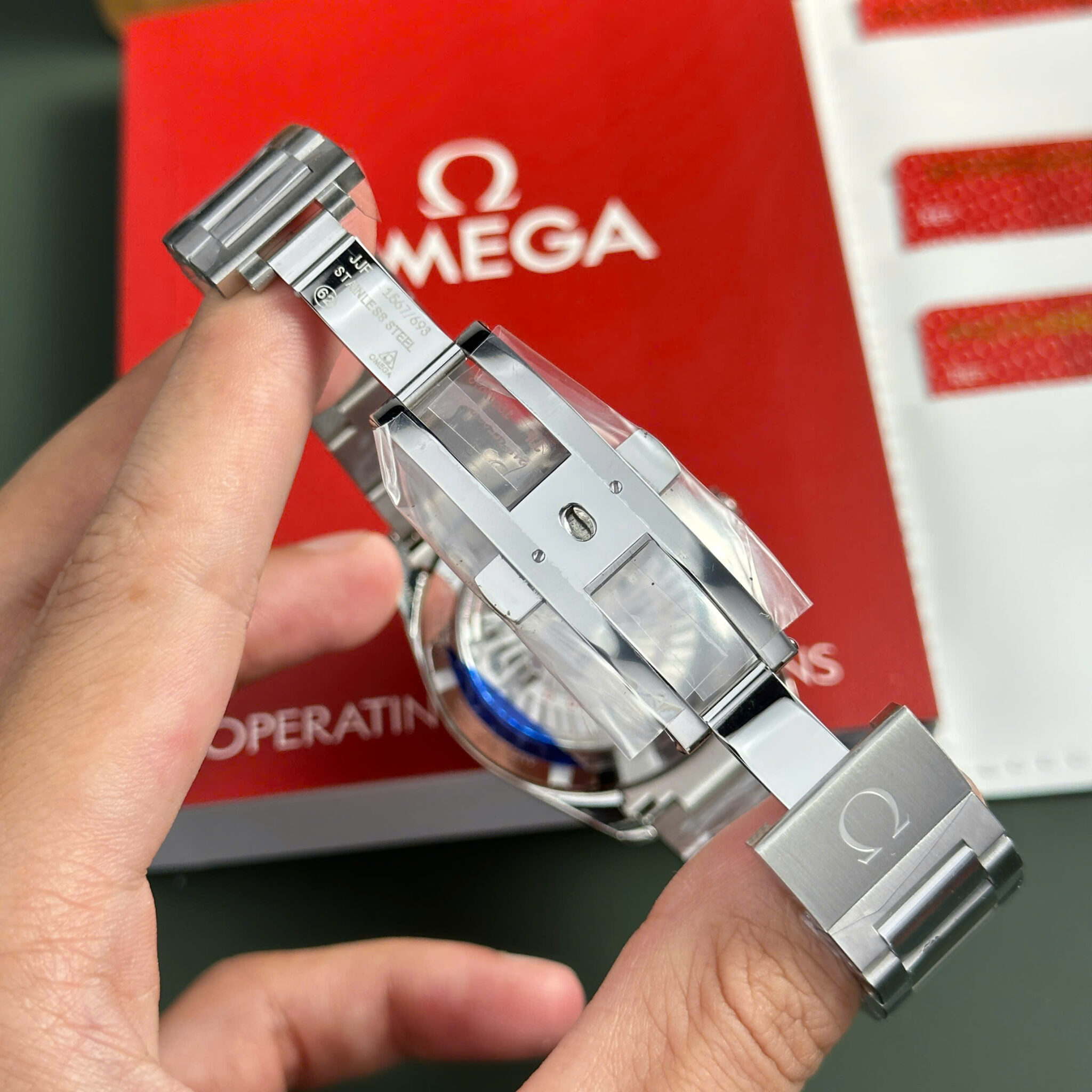 Omega Seamaster Aqua Terra 231.10.42.21.02.004 White Dial 1:1 Best Replica VSF 41.5mm - Image 8