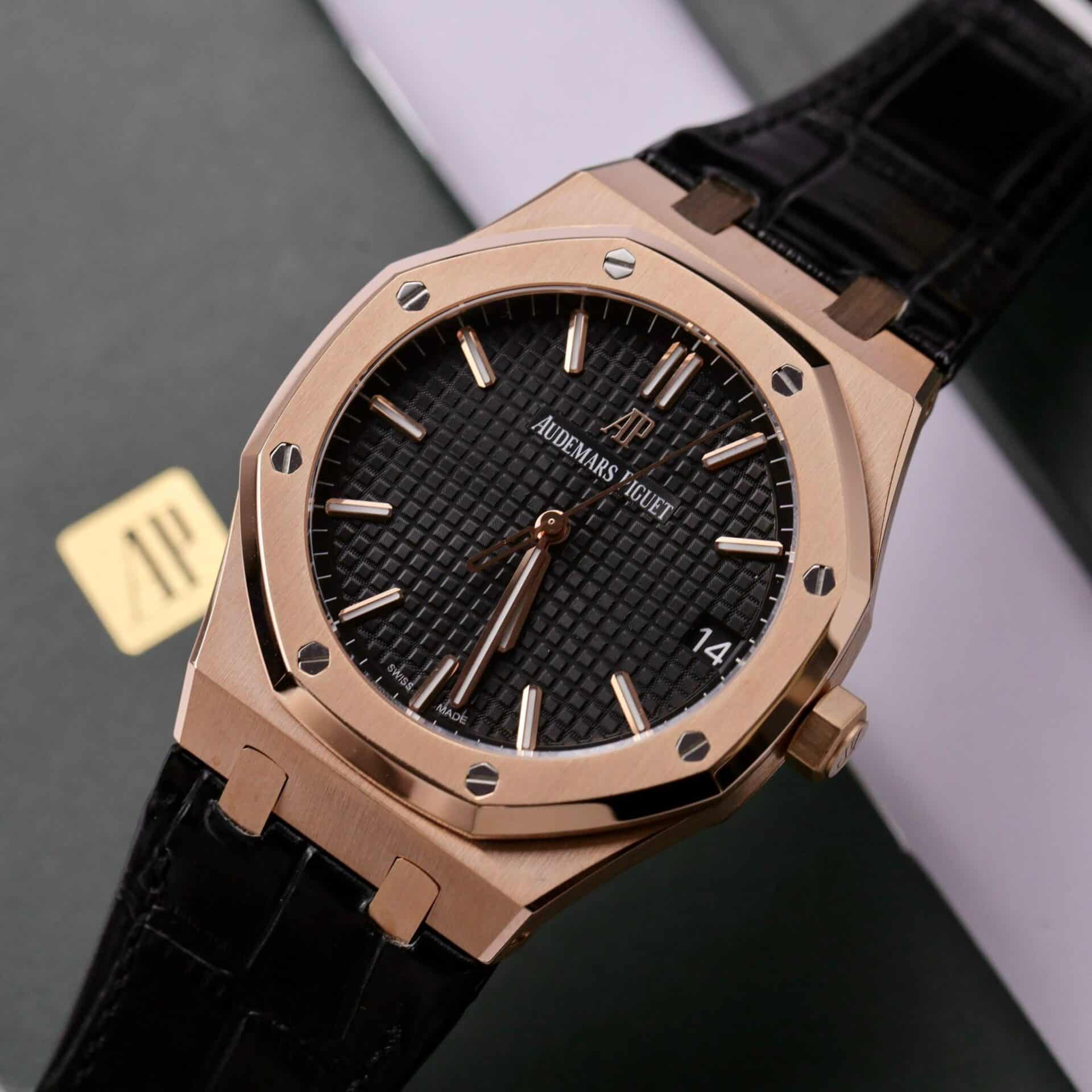 Audemars Piguet Royal Oak 15500OR 18K Gold Wrapped Black Dial Leather 41mm - Image 4
