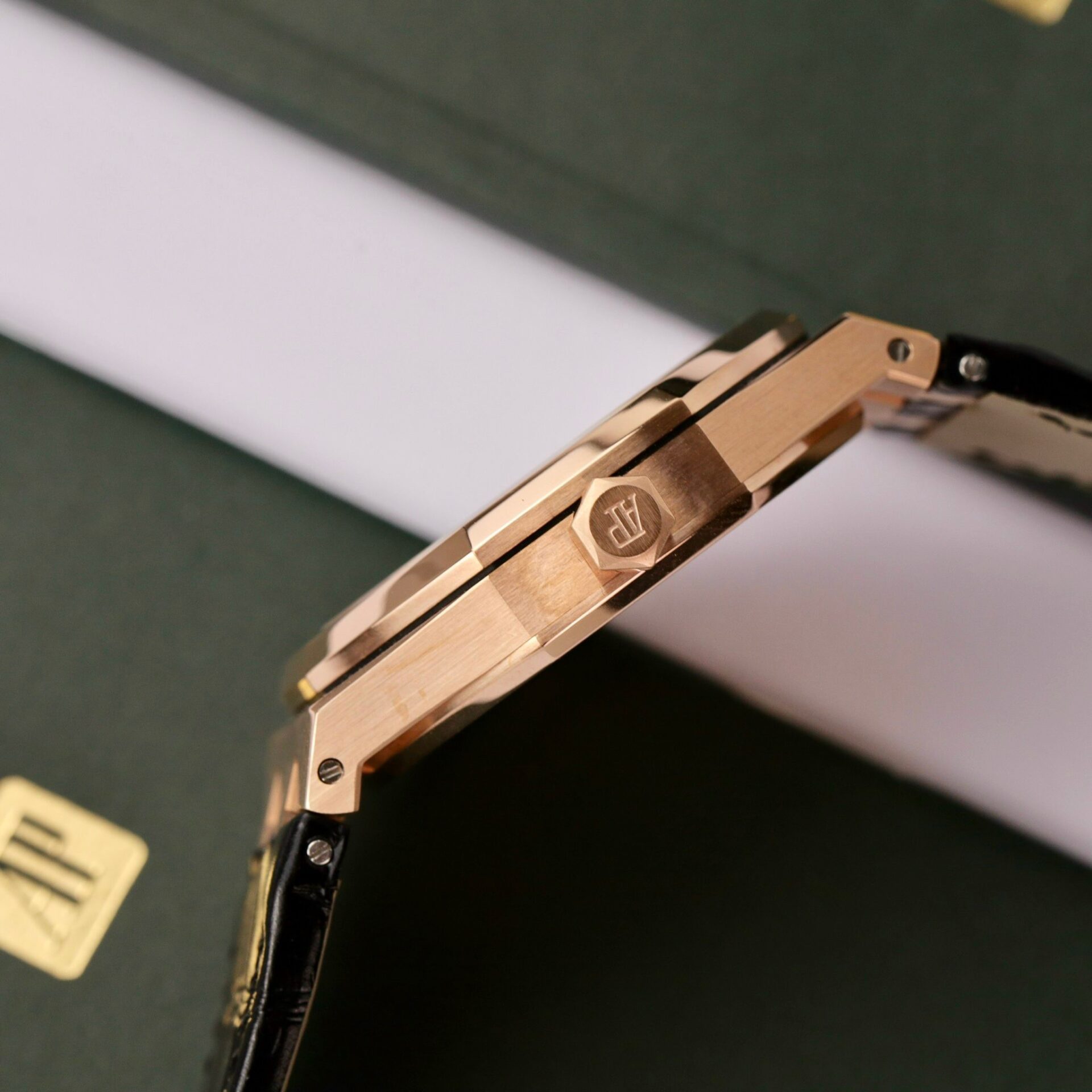 Audemars Piguet Royal Oak 15500OR 18K Gold Wrapped Black Dial Leather 41mm - Image 7