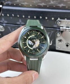 Omega Seamaster Aqua Terra GMT Worldtimer Green Dial 1:1 Best Replica VSF 43mm