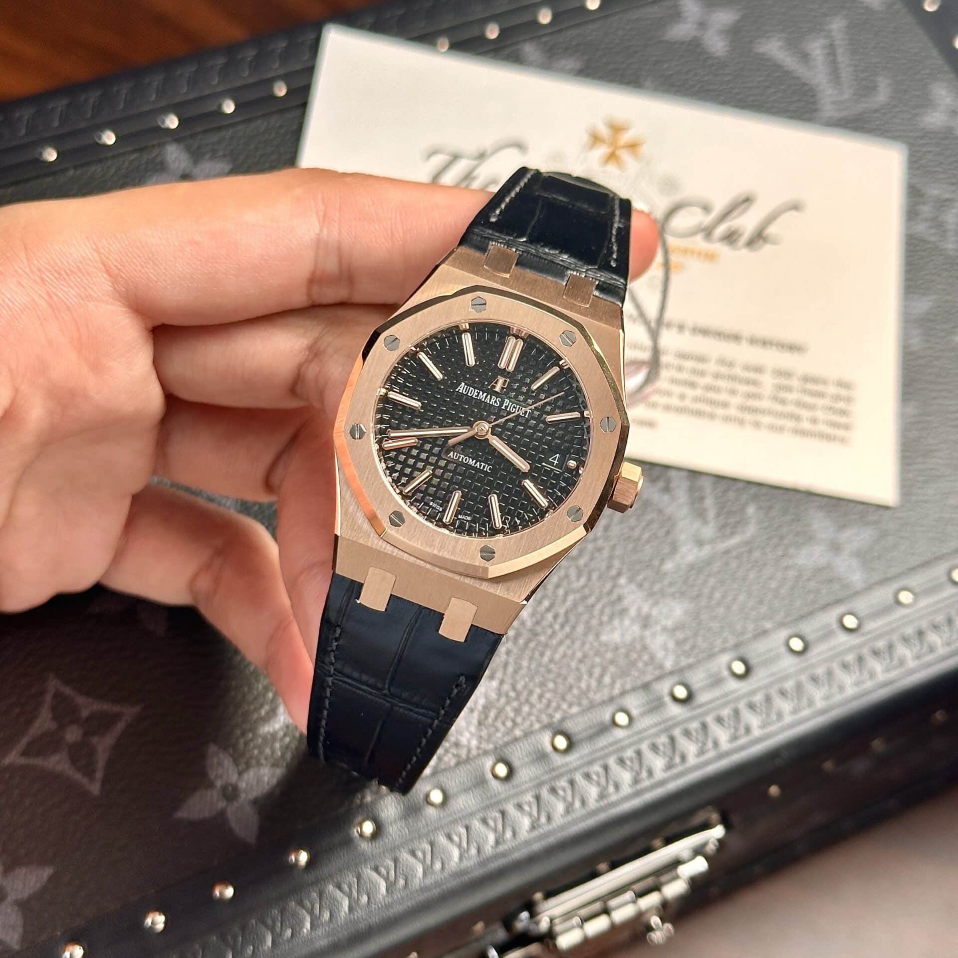 Audemars Piguet Royal Oak 15450OR Rose Gold Black Dial Leather IP Factory 37mm - Image 3