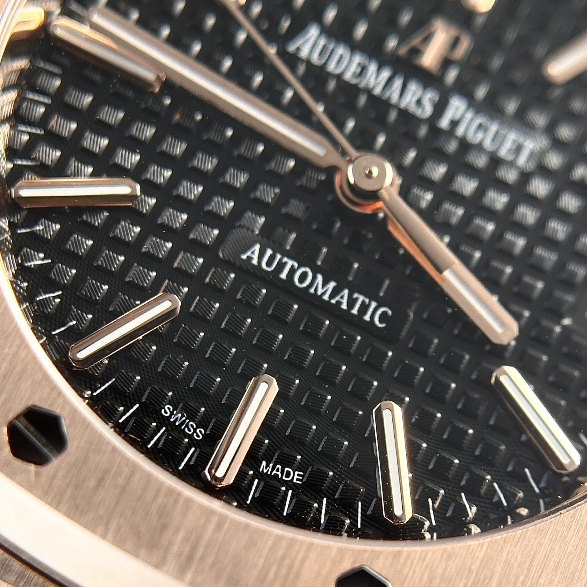 Audemars Piguet Royal Oak 15450OR Rose Gold Black Dial Leather IP Factory 37mm - Image 5