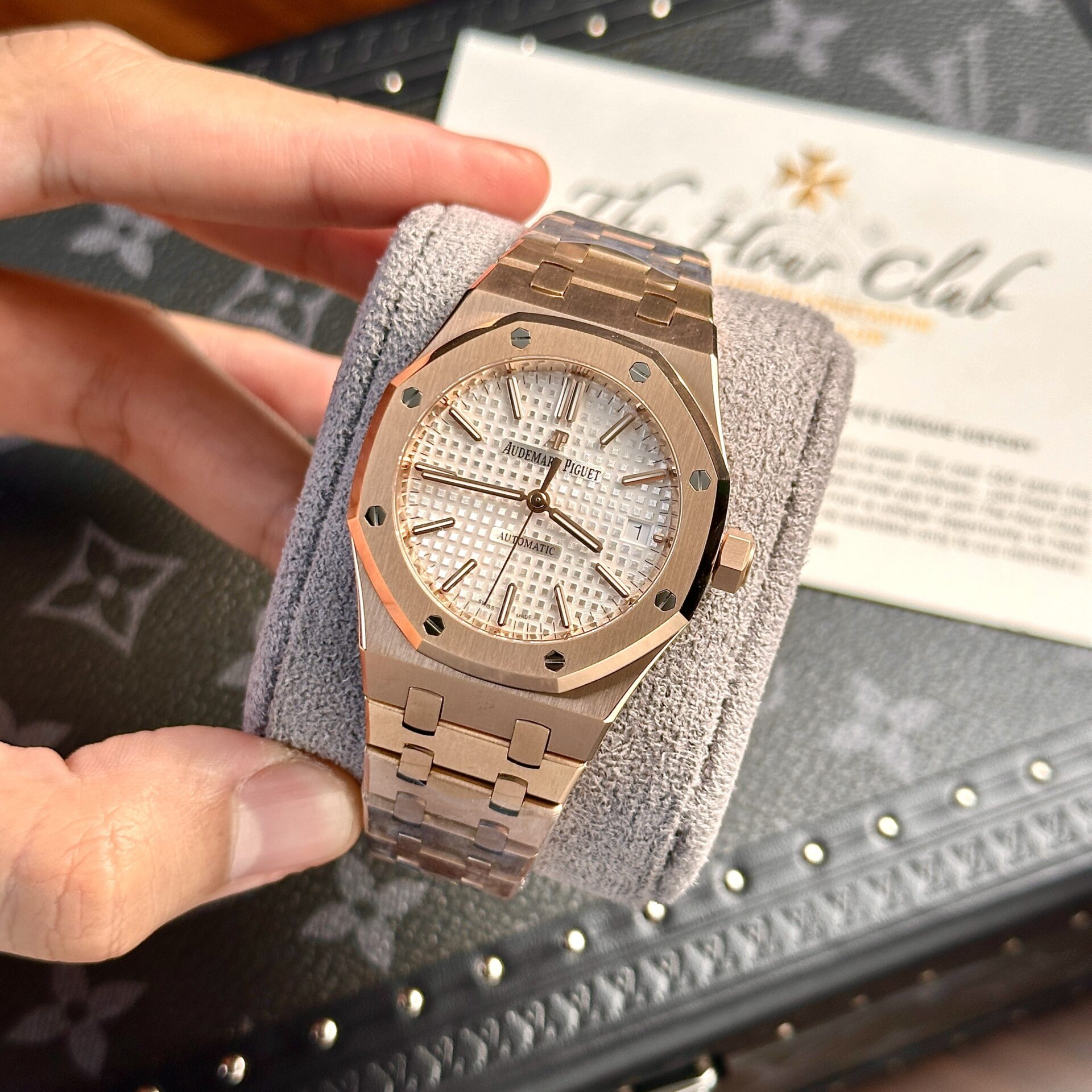 Audemars Piguet Royal Oak 15450OR Rose Gold White Dial Replica IP Factory 37mm - Image 3