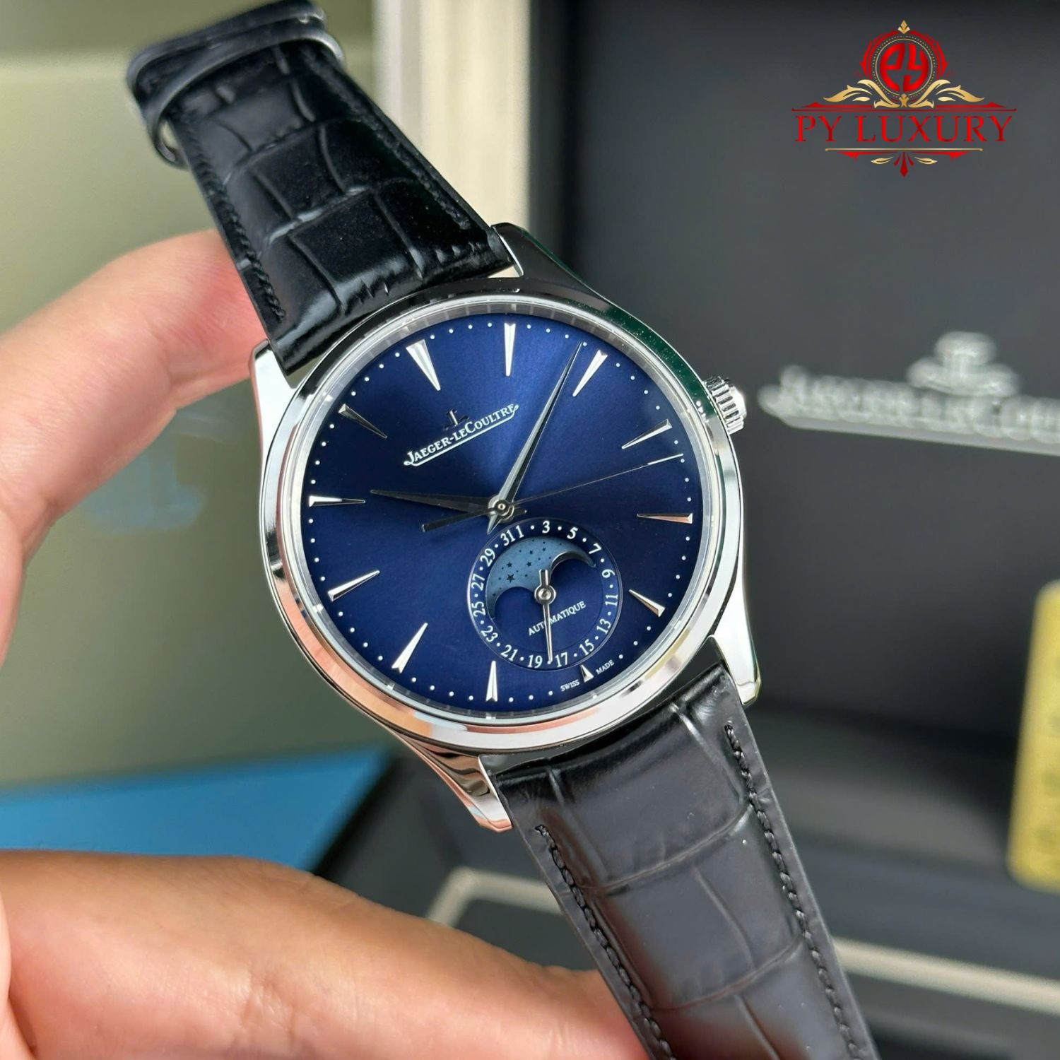 Jaeger-LeCoultre Master Ultra Thin Moon Blue Dial Leather Best Replica APSF 39mm