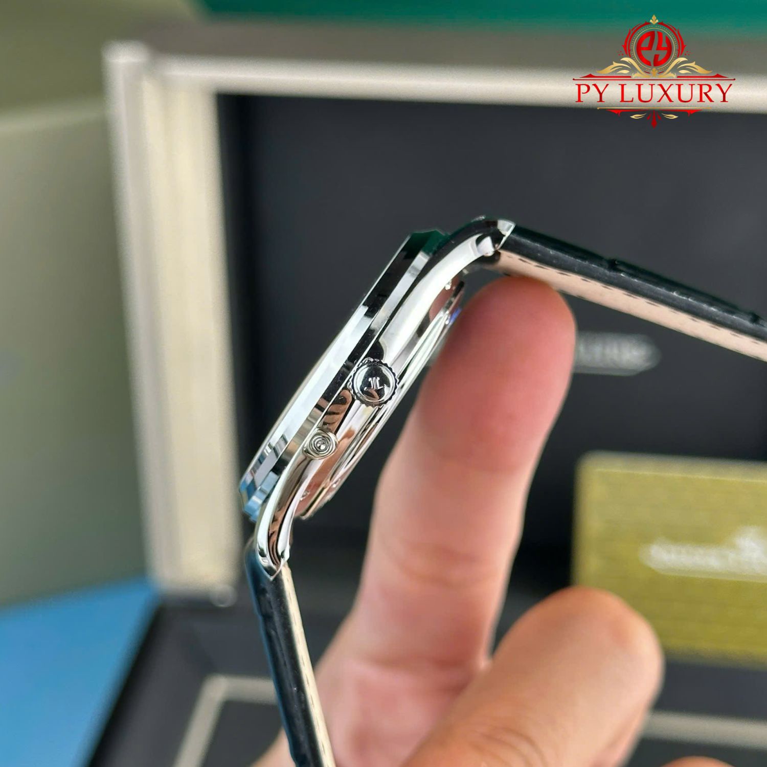 Jaeger-LeCoultre Master Ultra Thin Moon Silver Dial Leather Best Replica APSF 39mm - Image 7