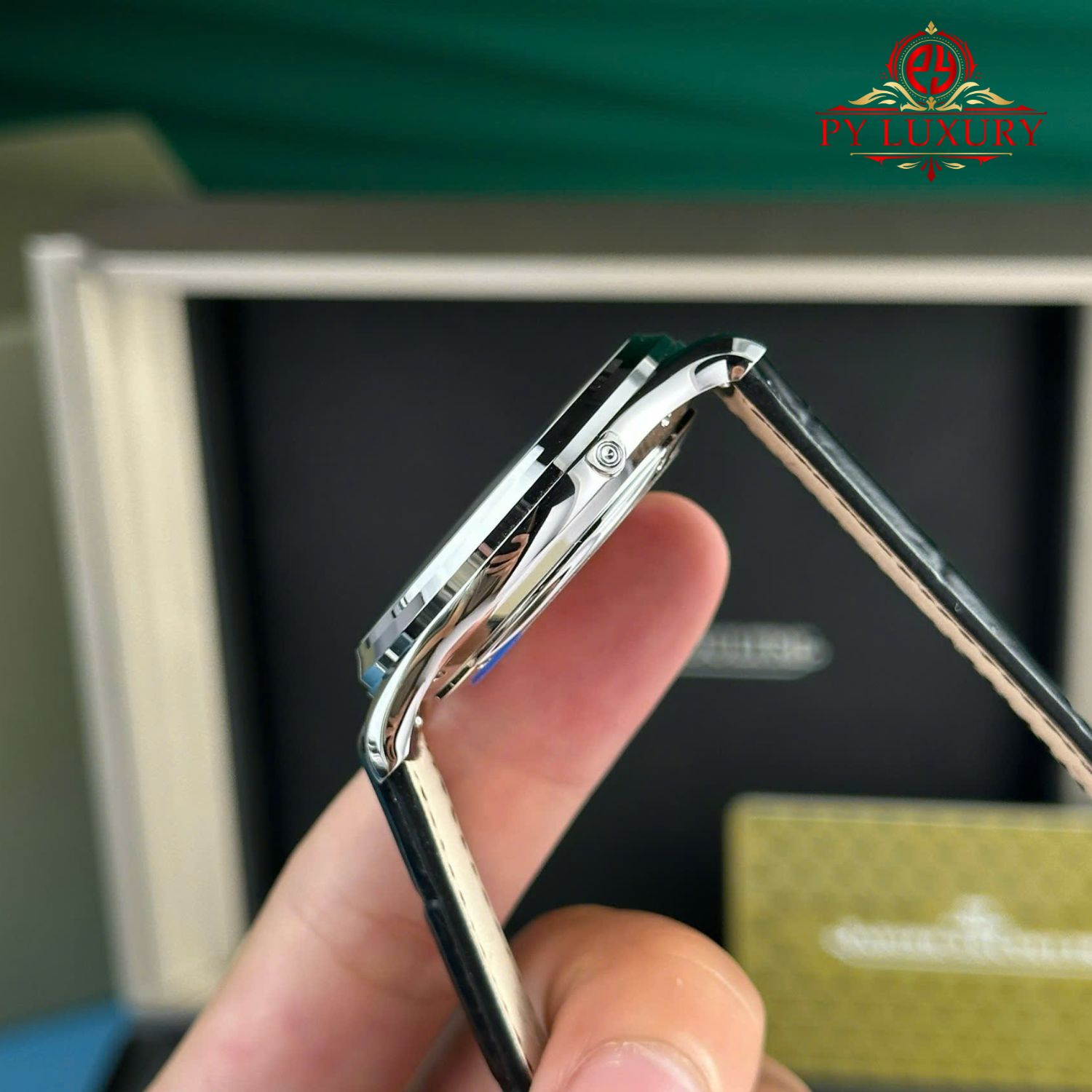 Jaeger-LeCoultre Master Ultra Thin Moon Silver Dial Leather Best Replica APSF 39mm - Image 8