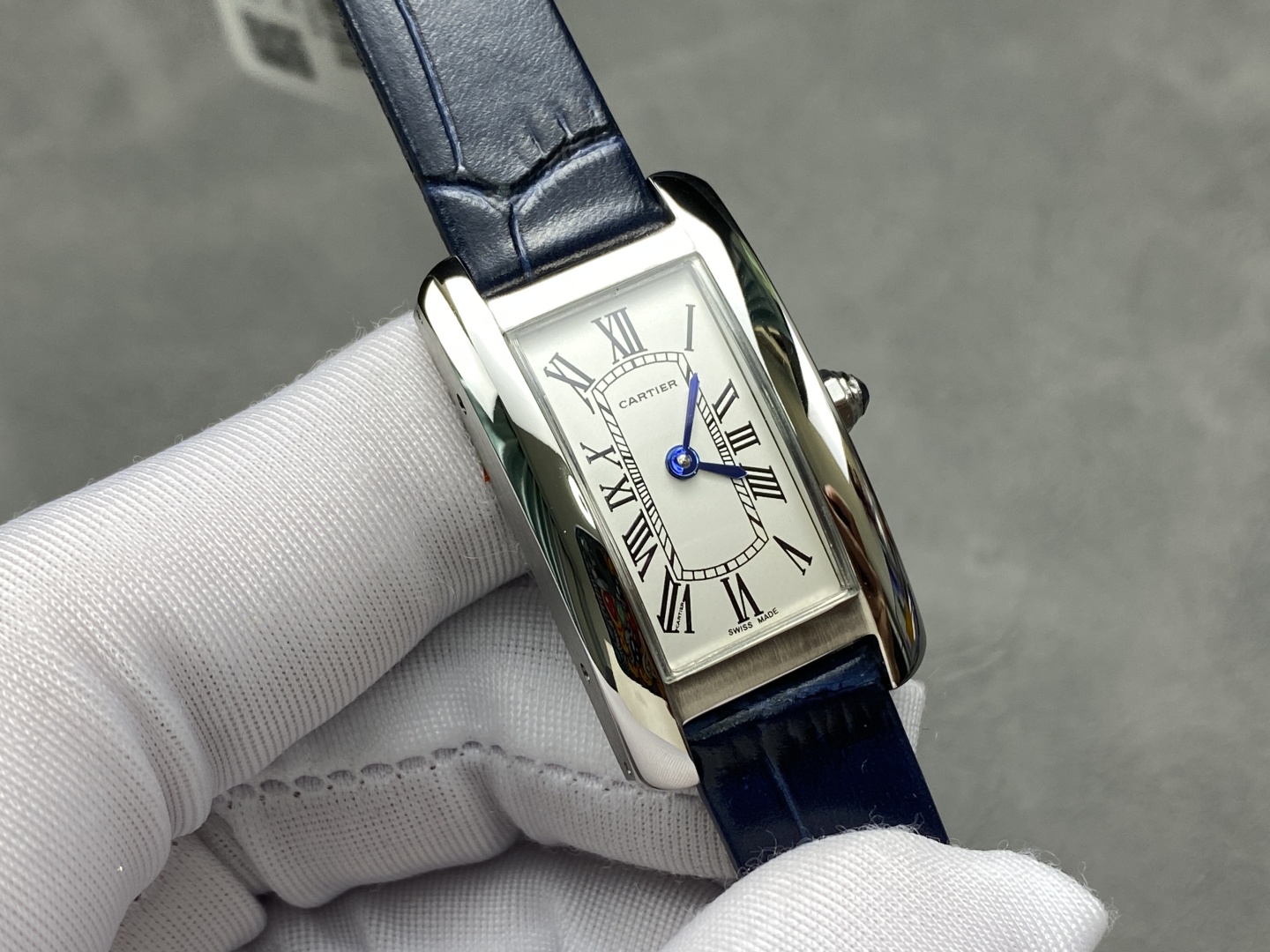 Cartier Tank Américaine WSTA0117 Steel Silver Dial Small Model Leather Strap Best Replica 35.4 Mm X 19.4 Mm - Image 2
