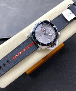 Panerai Submersible QuarantaQuattro Luna Rossa PAM01681 Silver Dial 1:1 Best Replica VSF 44mm