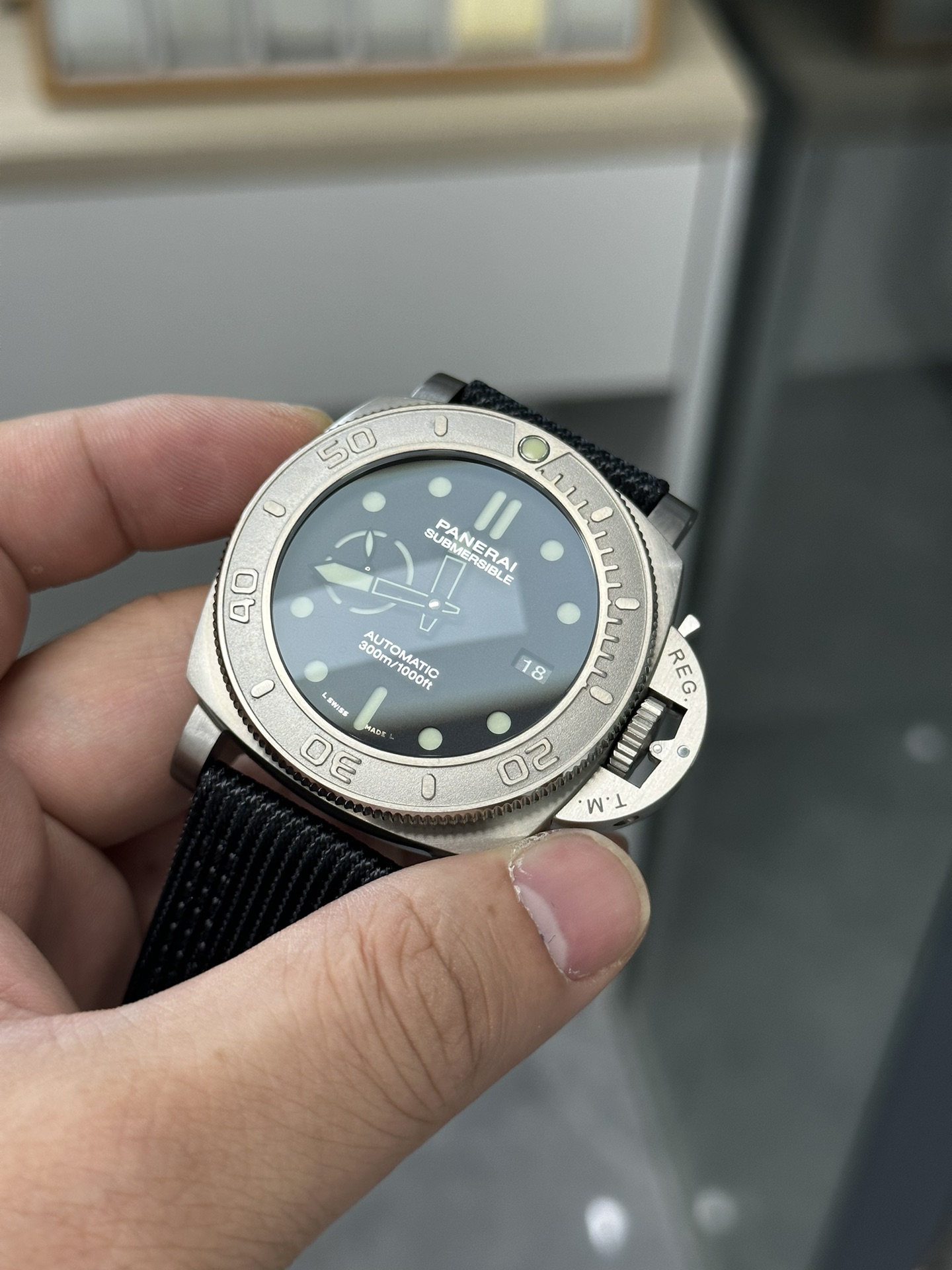 Panerai Submersible Mike Horn Edition PAM 984 Titanium Black Dial Black Strap Best Replica VSF 47mm - Image 3