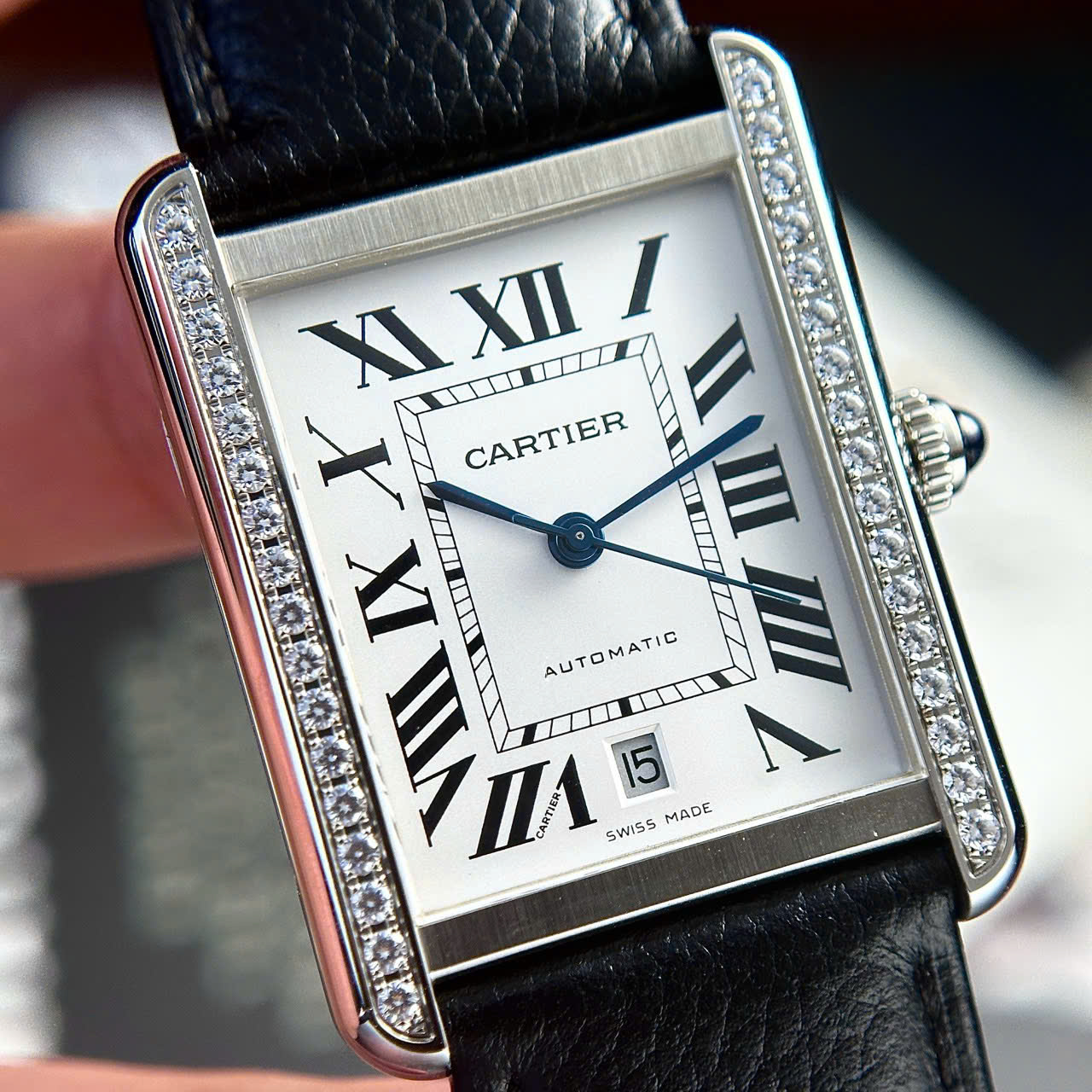 Cartier Tank Solo Extra Large White Dial Diamond Bezel Leather Strap Best Replica AF 31mm X 41mm - Image 6