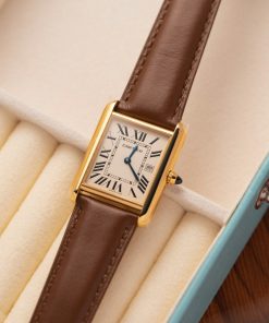 Cartier Tank Louis W1529756 Yellow Gold Leather Replica AF 33.7mm X 25.5mm