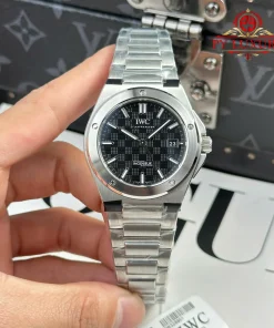 IWC Ingenieur Automatic IW328901 Black Dial 1:1 Best Replica V7 Factory 40mm