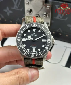 Tudor Pelagos FXD M25717N-0001 Titanium Black Dial Green Fabric Strap 1:1 Best Replica 42mm