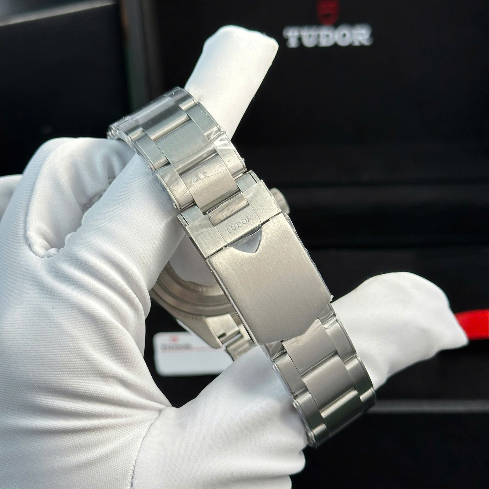 Tudor Black Bay GMT 79830RB-0010 Pepsi Opaline Dial 1:1 Best Replica ZF 41mm - Image 9