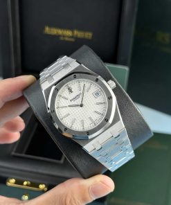 Audemars Piguet Royal Oak Jumbo Extra Thin 15202ST White Guilloche Dial Replica 39mm