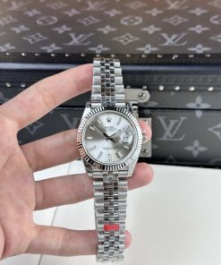 Rolex Datejust 126334 Silver Dial Luminous Hour Marker Jubilee Top Quality Replica VSF 41mm