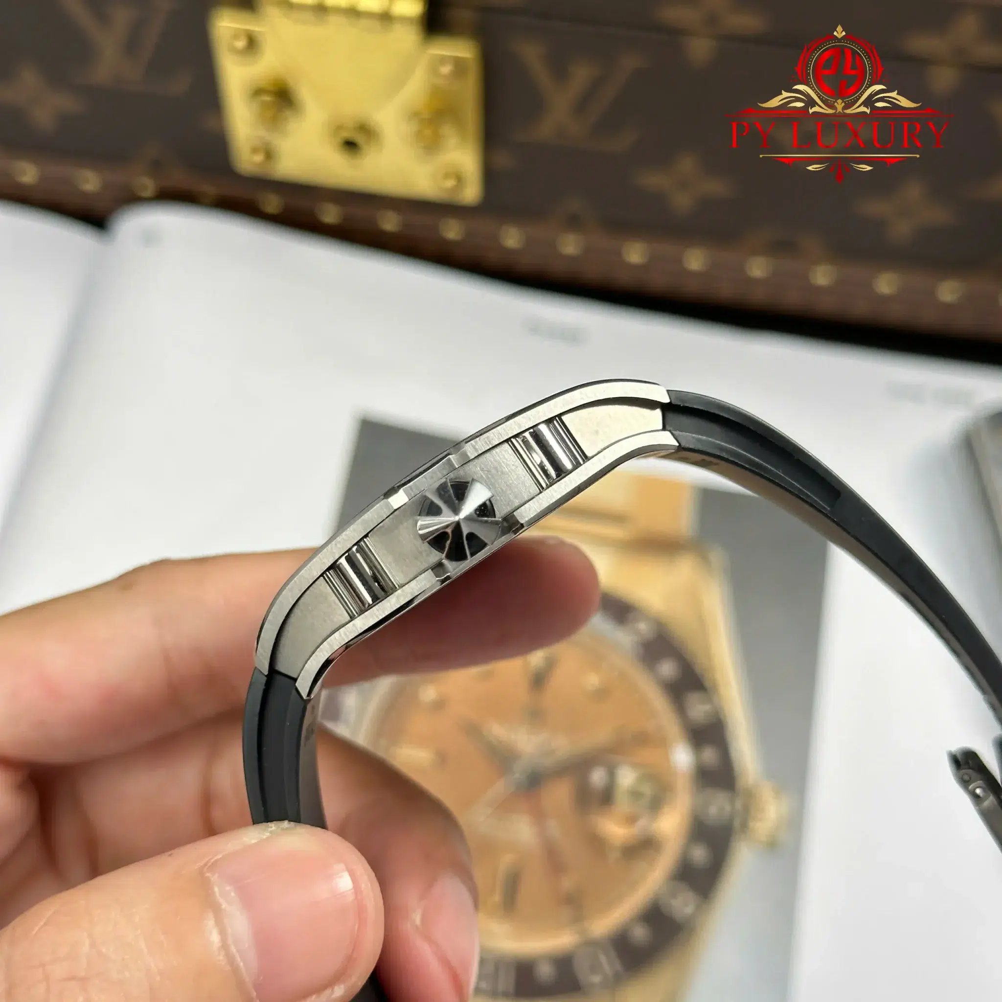 Richard Mille RM67-01 Titanium Extra-Flat Rubber Band Best Replica 38.7mm X 47.5mm - Image 10