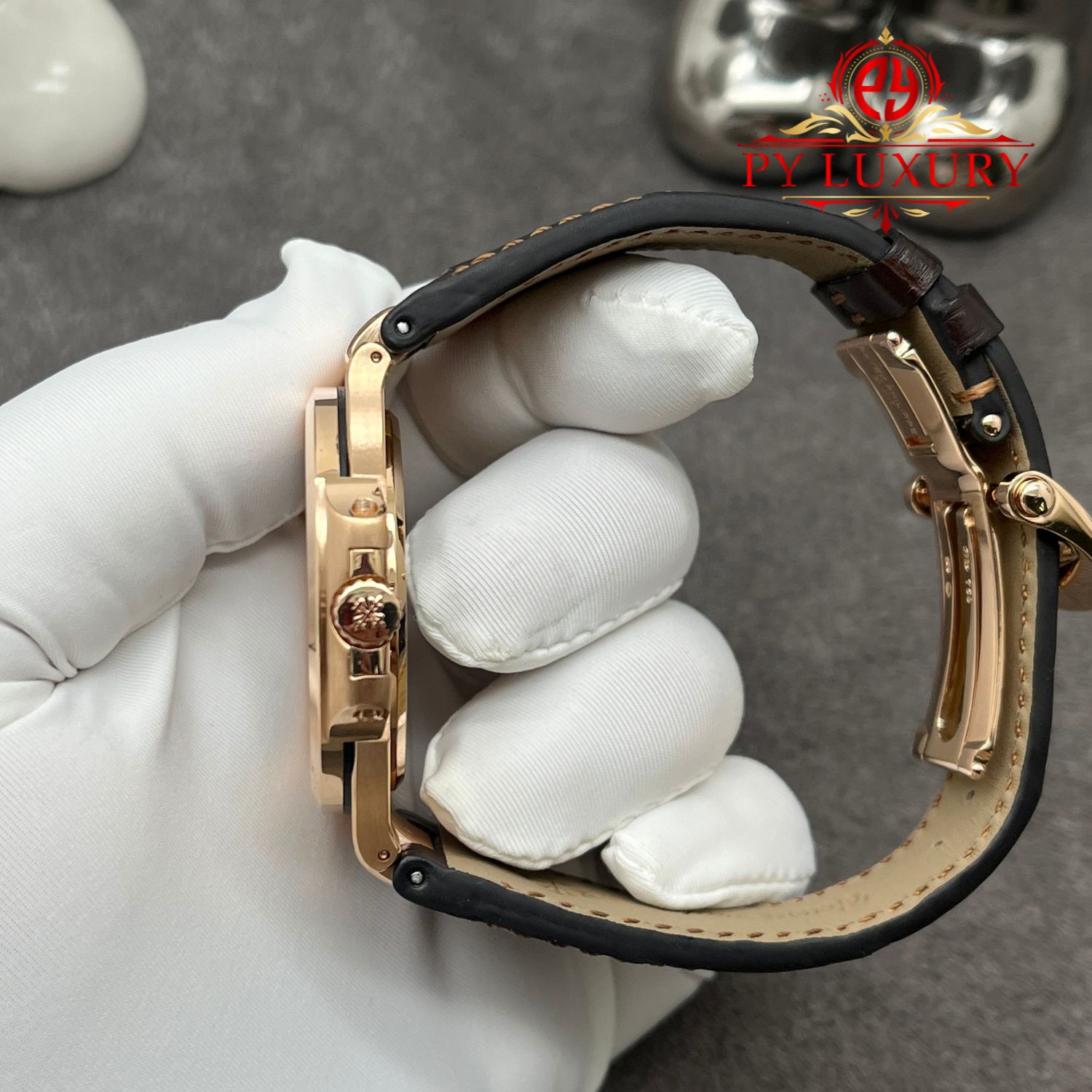 Patek Philippe Nautilus 5711R-001 Grey Dial 1:1 Custom Made Pure 18K Rose Gold Crocodile Leather Strap 40mm - Image 4