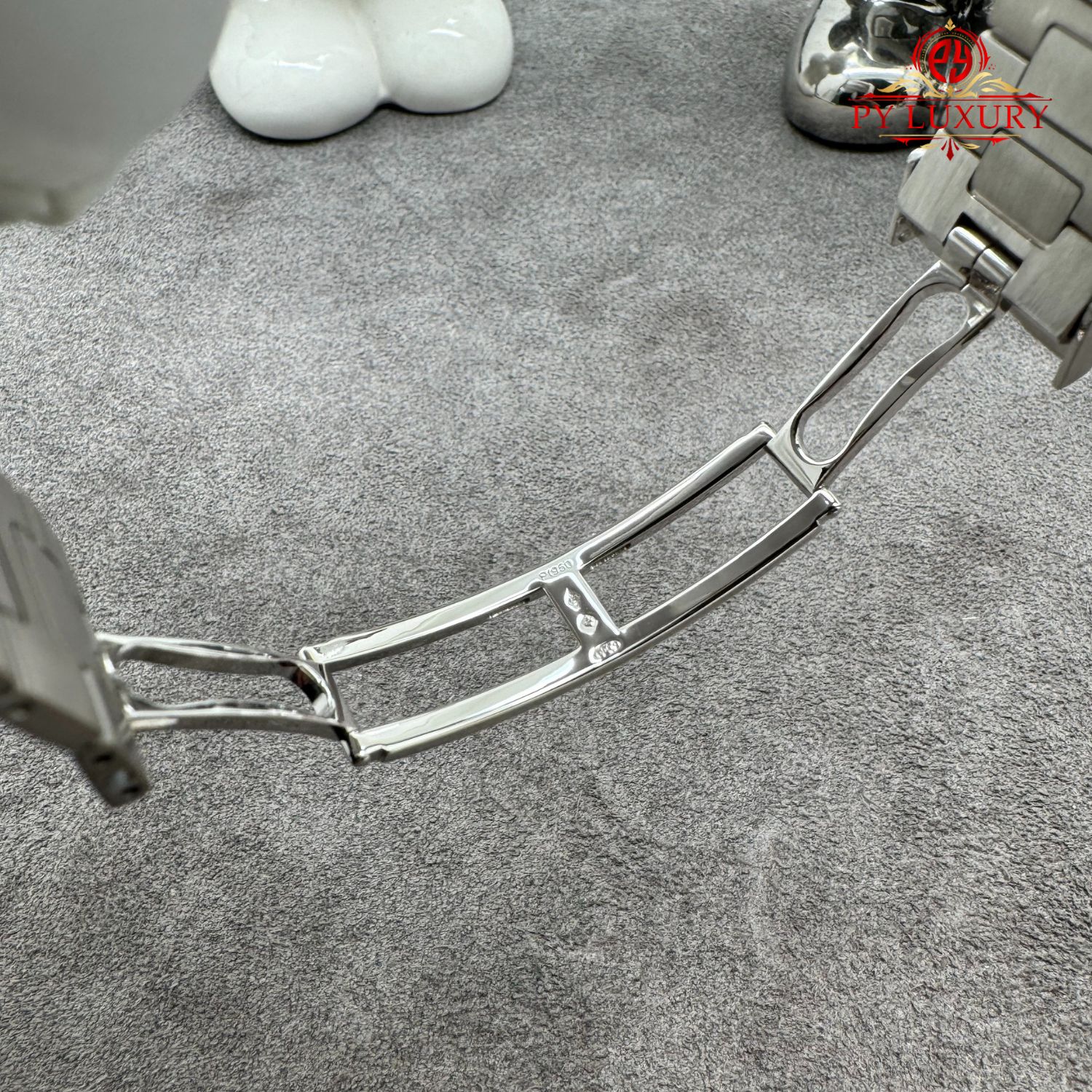 Patek Philippe Nautilus 5711/111P-001 Blue Sapphire Custom Made 1:1 Real Platinum 40mm - Image 11