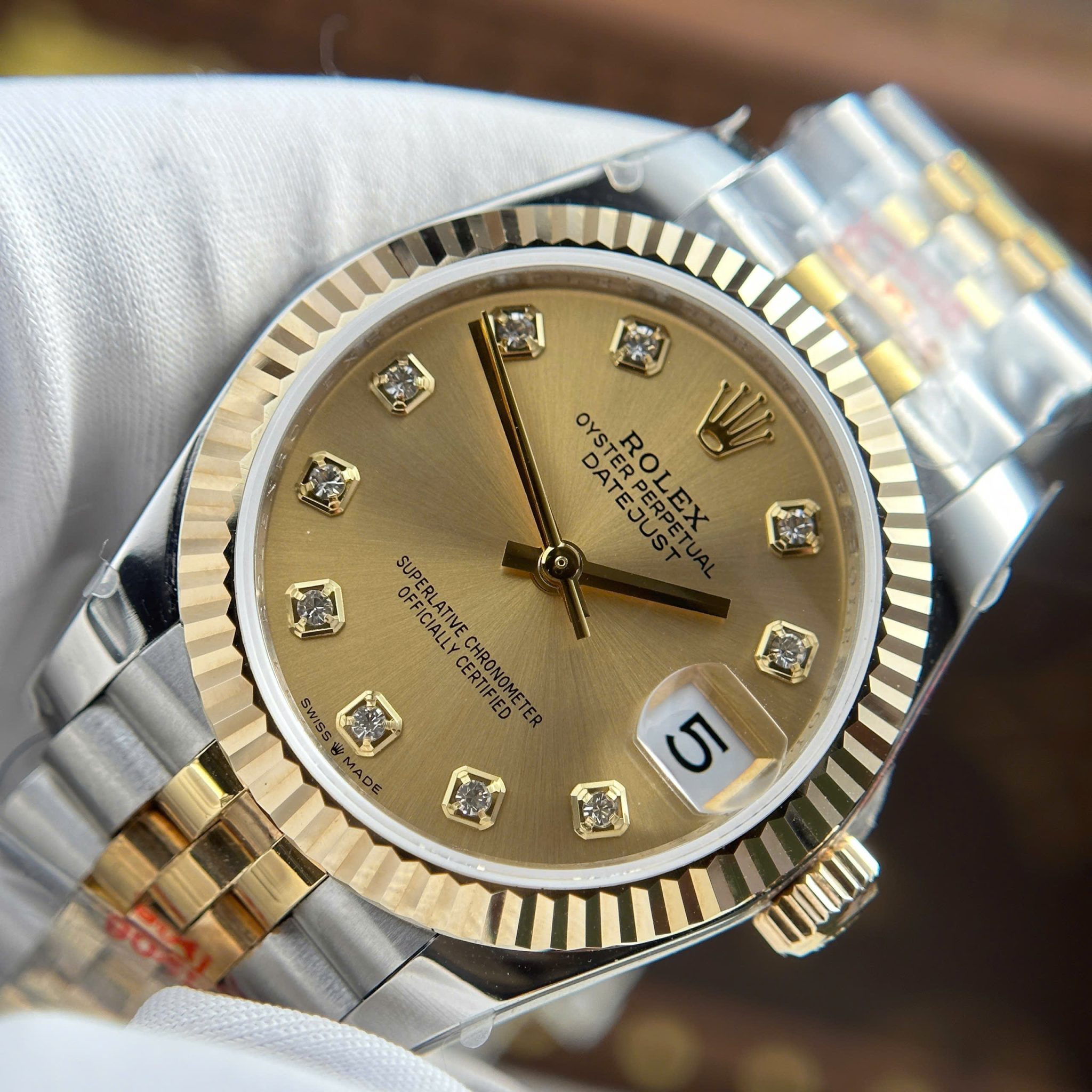 Rolex Datejust 278273 Champagne Diamond-set Dial 10K Yellow Gold Wrapped Jubilee Bracelet 1:1 Best Replica 31mm - Image 6