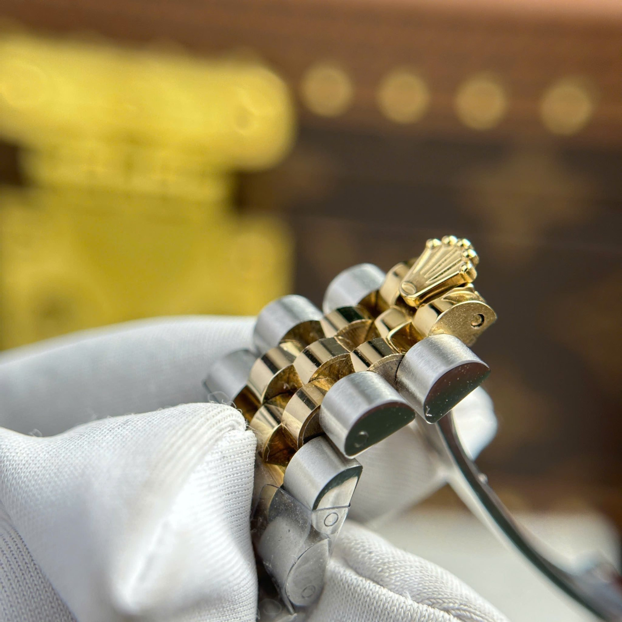 Rolex Datejust 278273 Champagne Diamond-set Dial 10K Yellow Gold Wrapped Jubilee Bracelet 1:1 Best Replica 31mm - Image 11