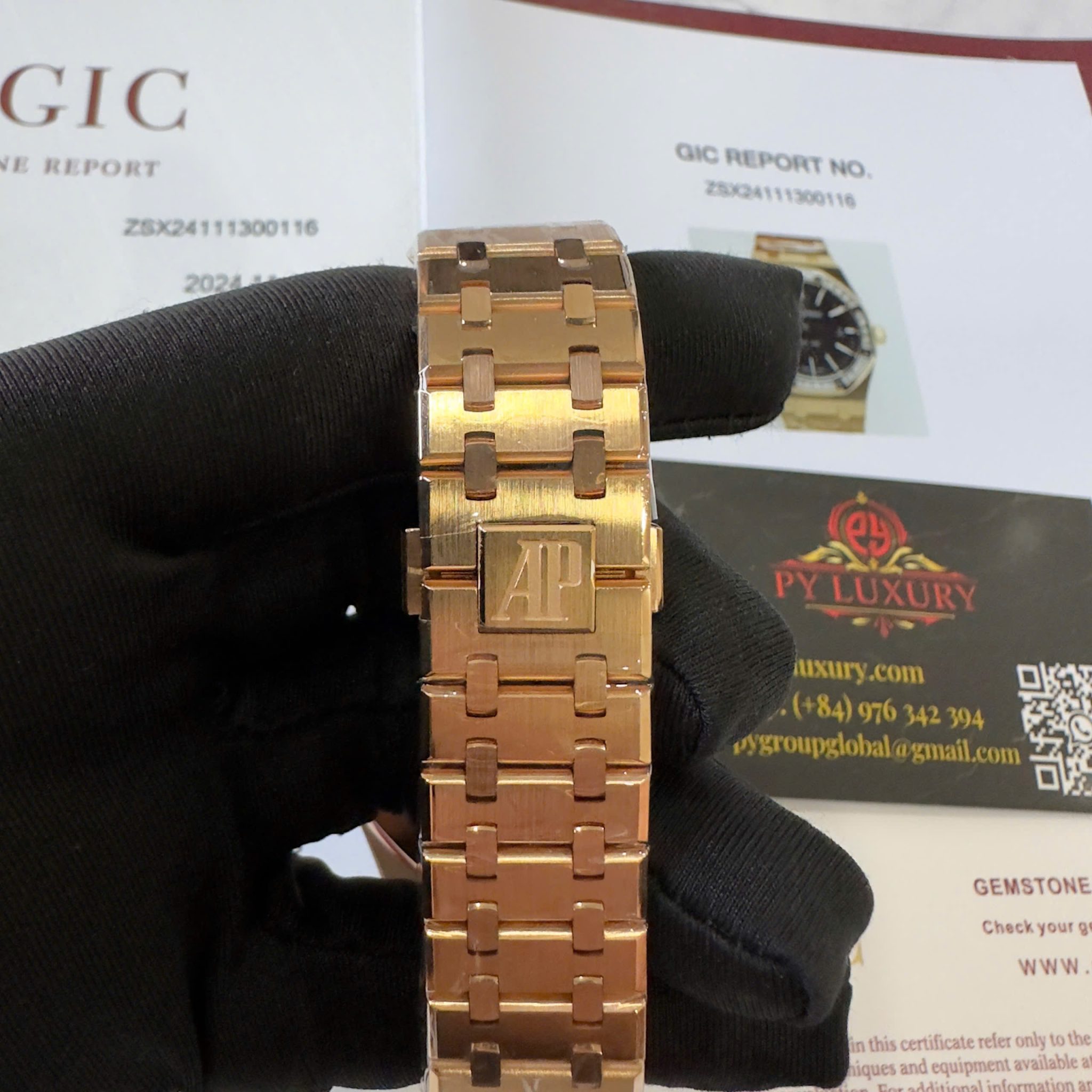 Audemars Piguet Royal Oak 15400OR Black Dial Custom Baguette Moissanite Bezel 18K Gold Wrapped 1:1 Best Replica 41mm - Image 14