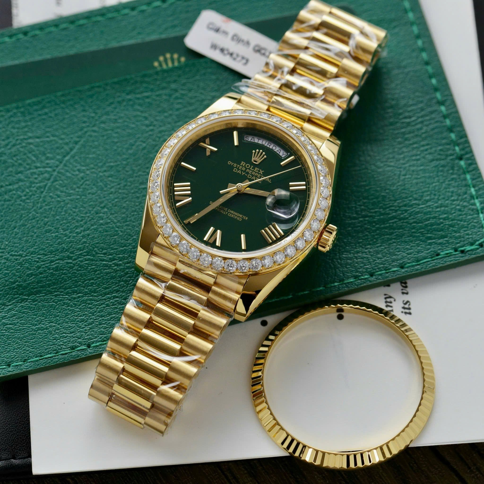 Rolex Day-Date 228348RBR Pastello Green Dial 18k Gold Wrapped Moissanite Bezel 1:1 Replica GMF V3 40mm - Image 3