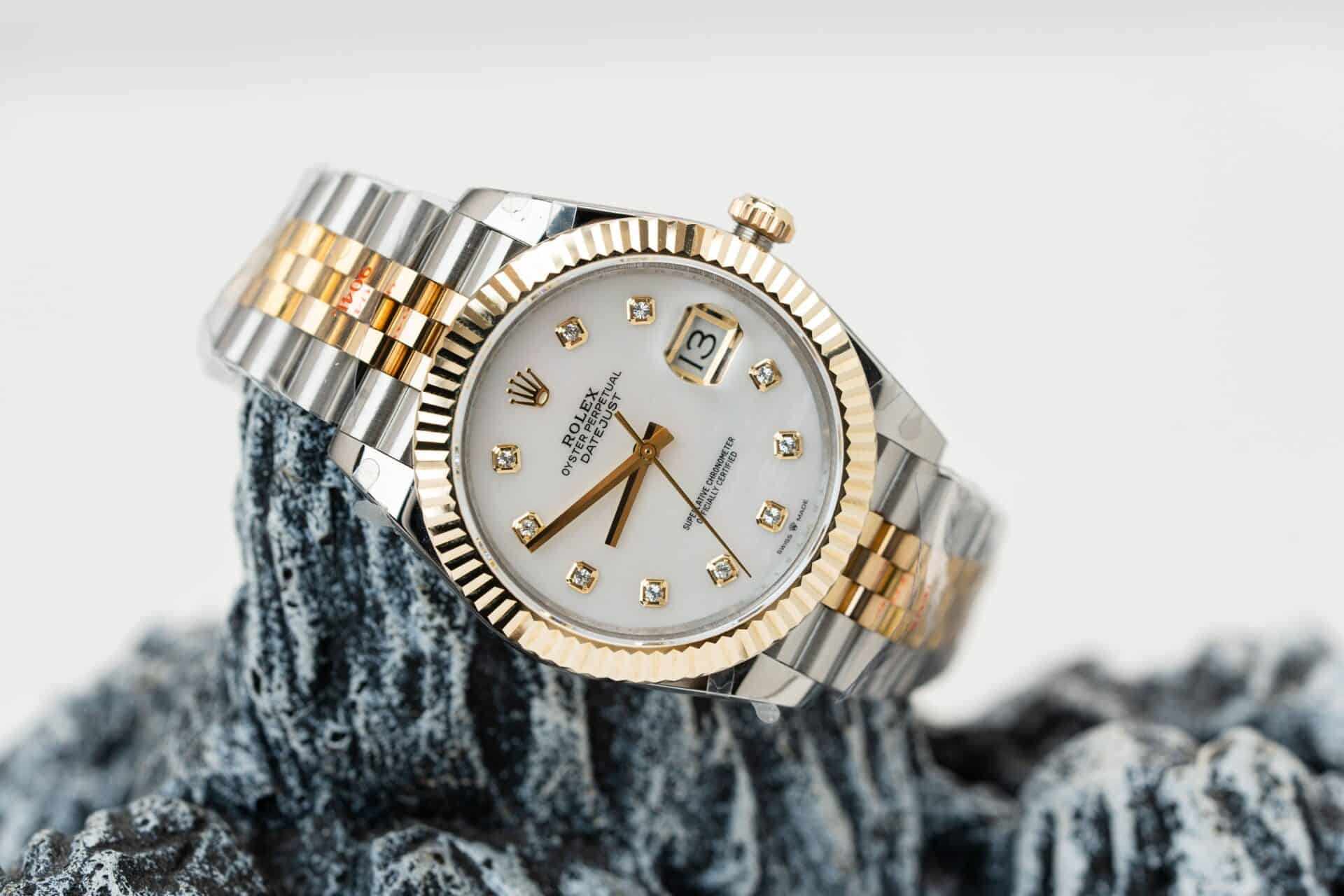 Rolex Datejust Two Tone 10K Yellow Gold Wrapped White MOP Dial Jubilee 31mm - Image 4