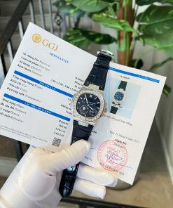 Patek Philippe Nautilus 5724G-001 Blue Dial Custom Moissanite HongKong 40mm