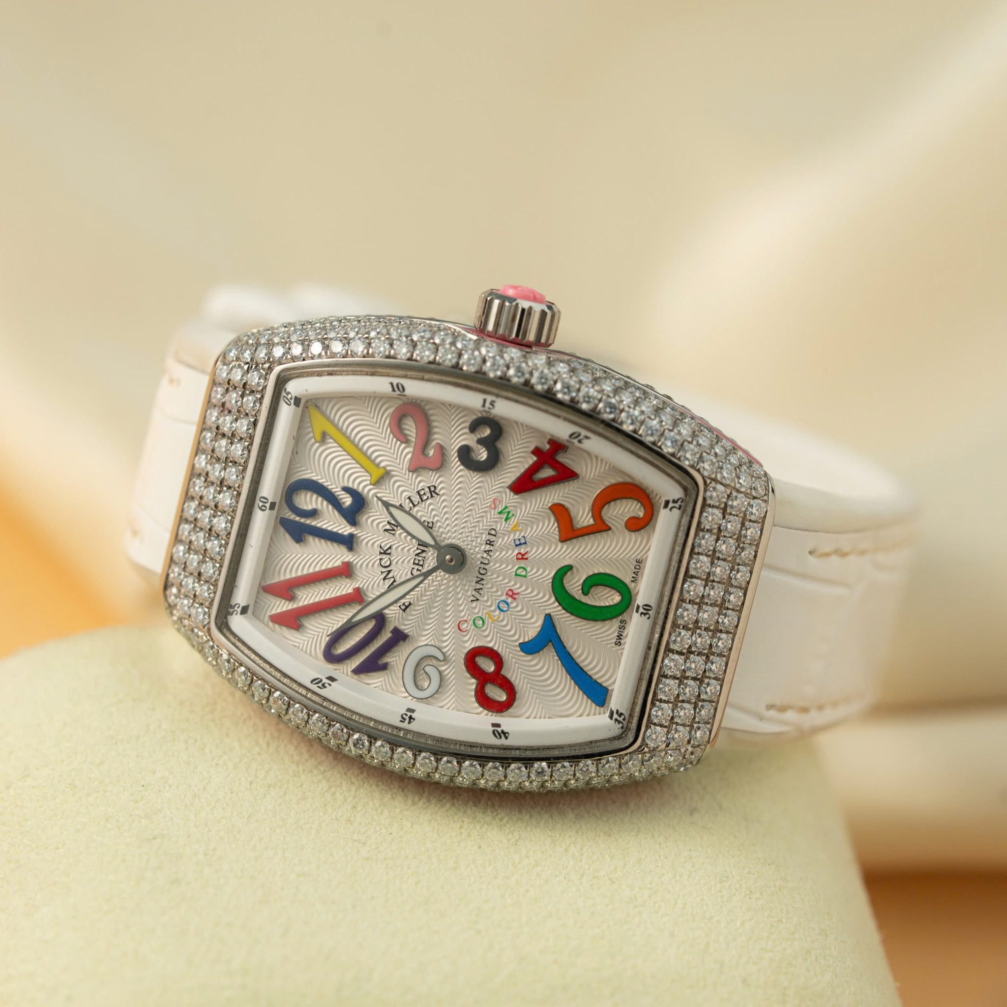 Franck Muller Vanguard V32 QZ.BLC Color Dream White Dial Custom Moissanite Best Replica ABF 32mm - Image 2