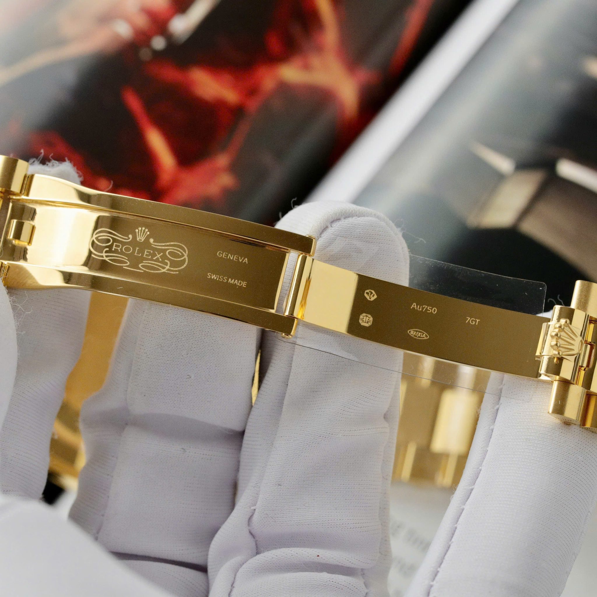 Rolex Day-Date 228238-0071 MOP Baguette Moissanite Index Dial 18K Yellow Gold Wrapped GMF V3 Best Replica 40mm - Image 11