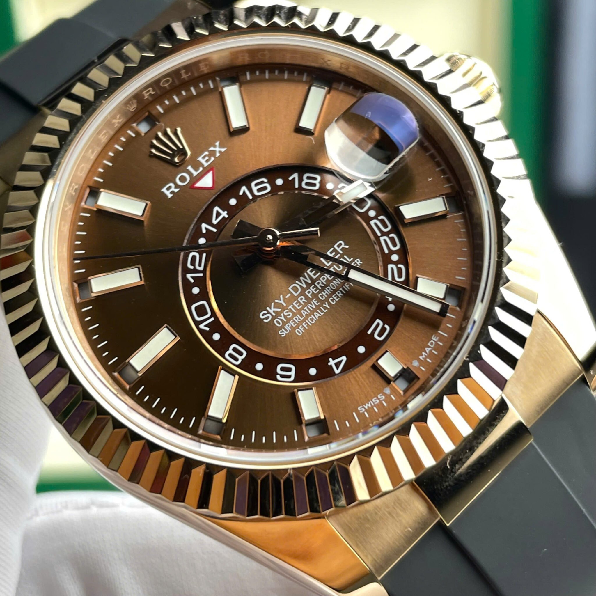Rolex Sky-Dweller 326934 Brown Dial 18K Gold Wrapped Rubber Strap Best Replica 42mm - Image 6
