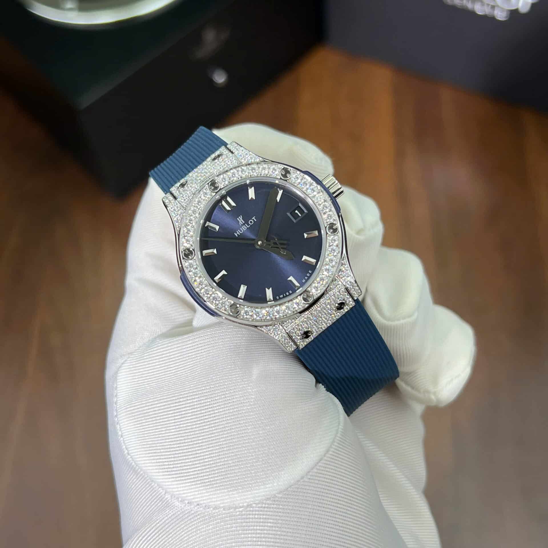 Hublot Classic Fusion Titanium Pavé Blue Dial Rubber Custom Moissanite 33mm - Image 3