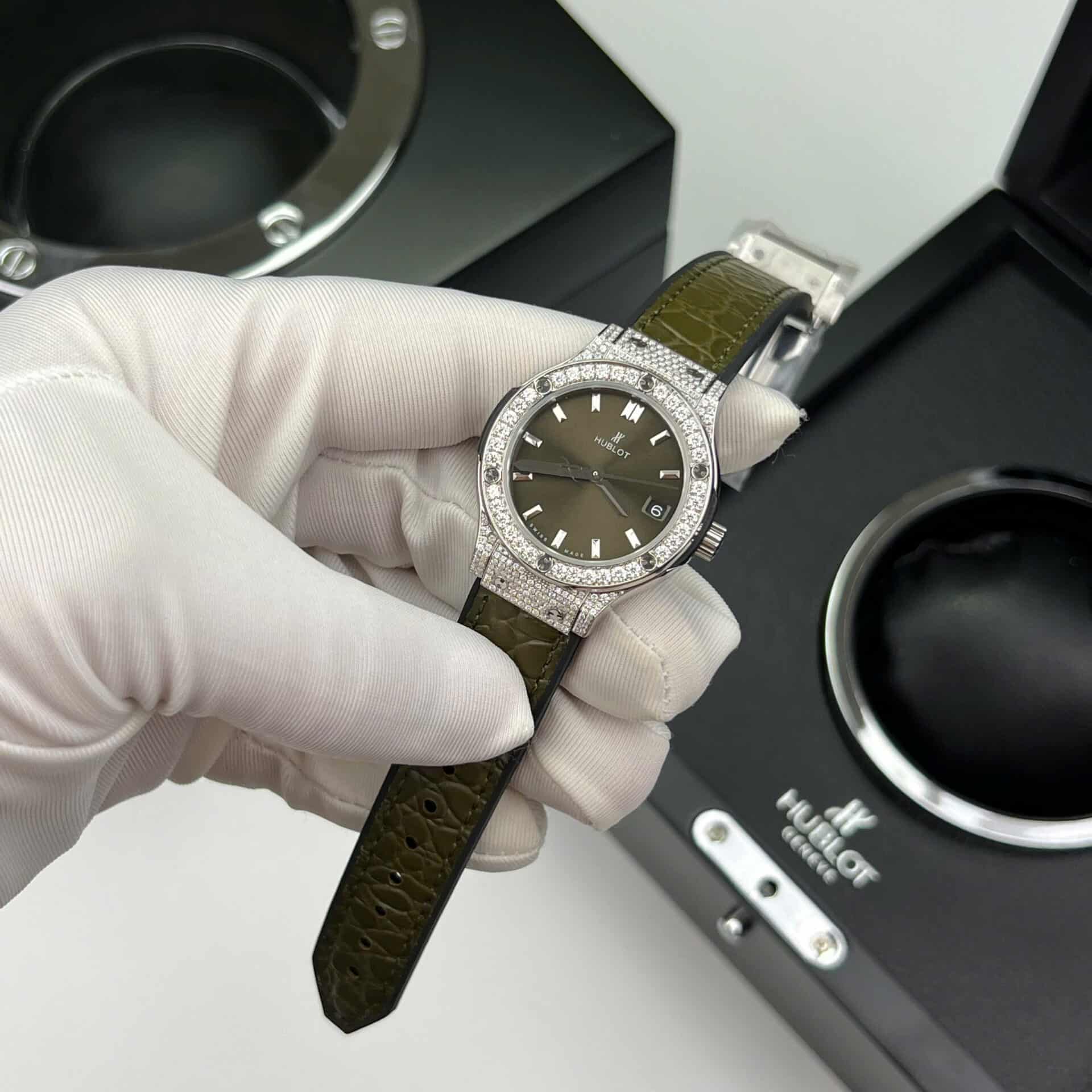 Hublot Classic Fusion Green Titanium Pavé Custom Moissanite Quartz 33mm - Image 3