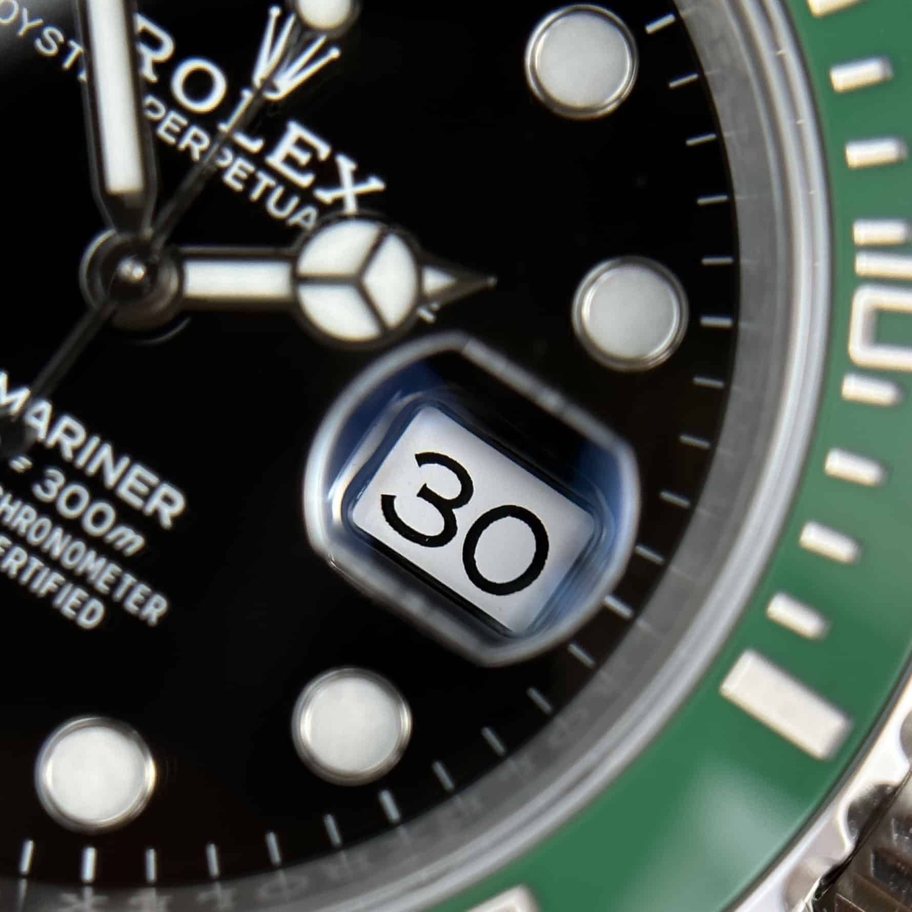 Rolex Submariner Starbuck 126610LV Black Dial Green Ceramic Bezel Best Quality Replica 41mm - Image 6
