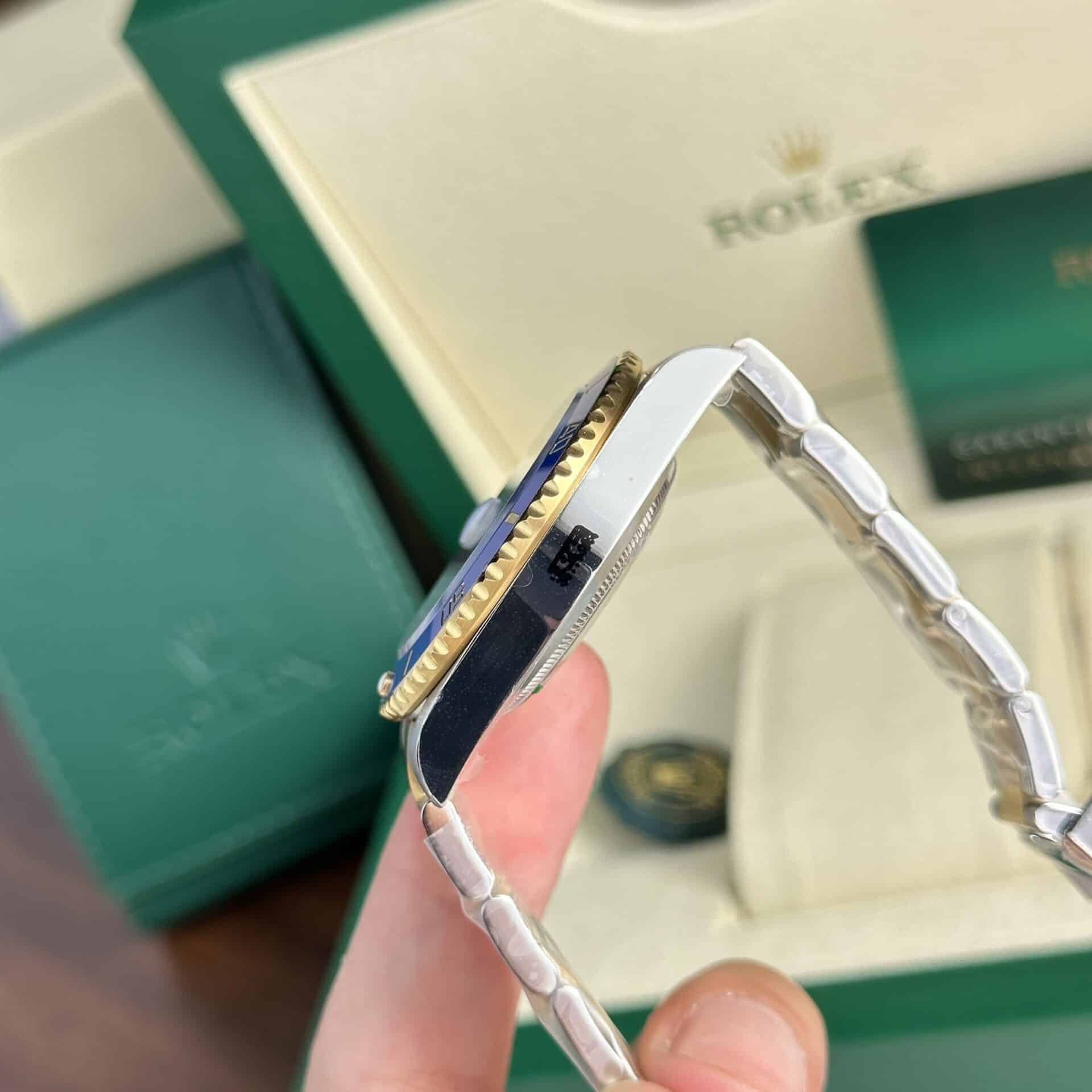 Rolex Submariner Date 126613LB Two Tone Blue Dial VS Factory Top Quality Replica 41mm - Image 9